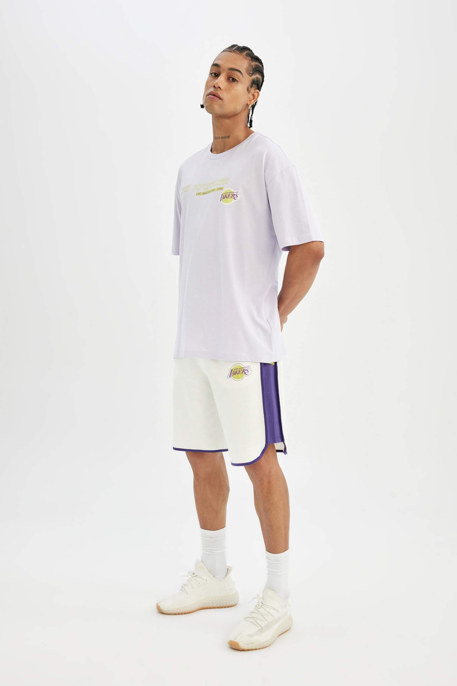 DeFactoFit NBA Los Angeles Lakers Bisiklet Yaka Pamuklu Penye Tişört