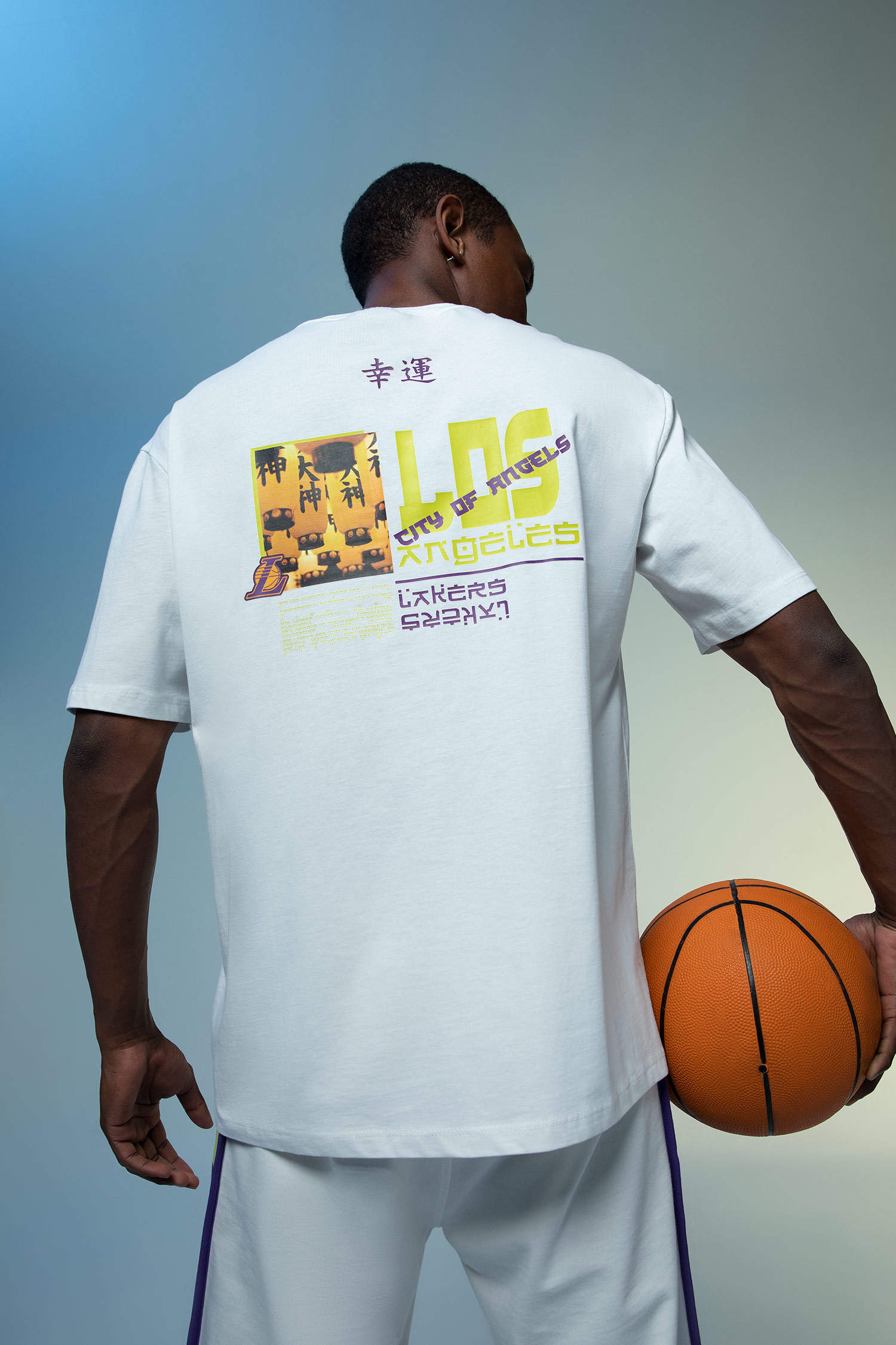 Black MAN DeFactoFit NBA Los Angeles Lakers Licensed Oversize Fit Crew Neck  T-Shirt 2836234