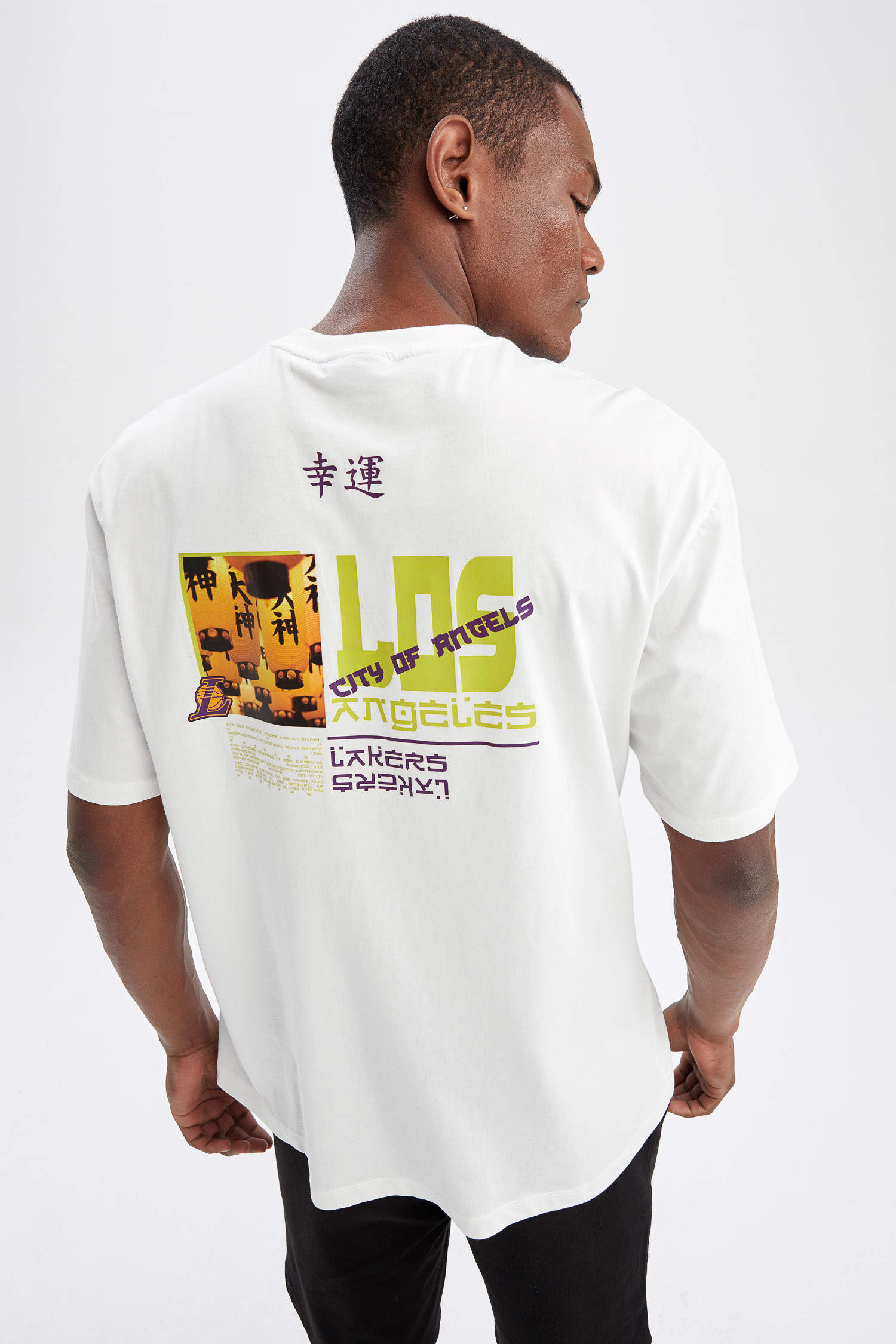 Defacto Fit NBA Los Angeles Lakers Regular Fit Printed Back Crew Neck  T-Shirt