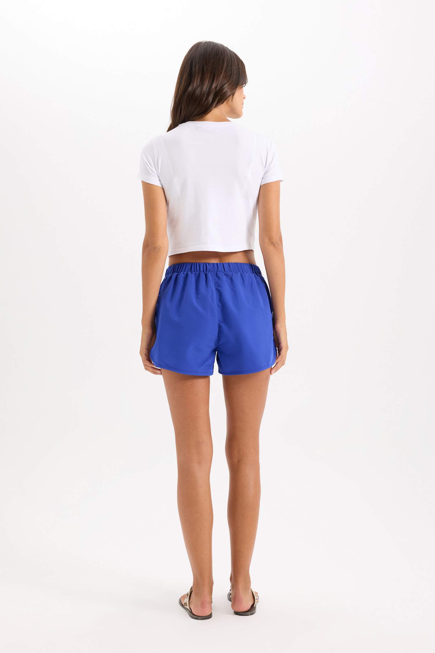 شورت بحر ميكرو قصة عادية Fall in Love من