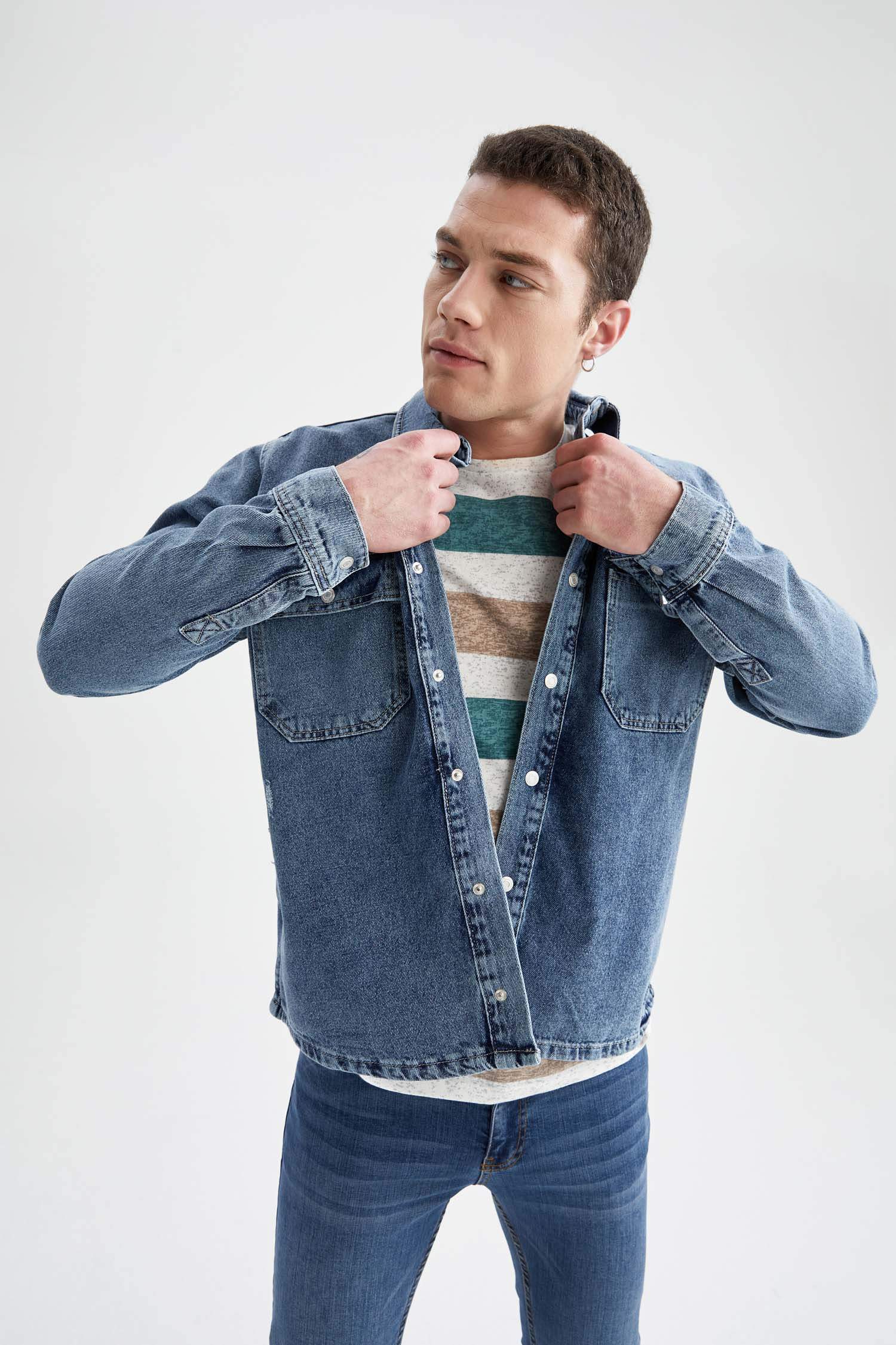 Chemise en jean à manches longues avec fermeture à pression et coupe décontractée