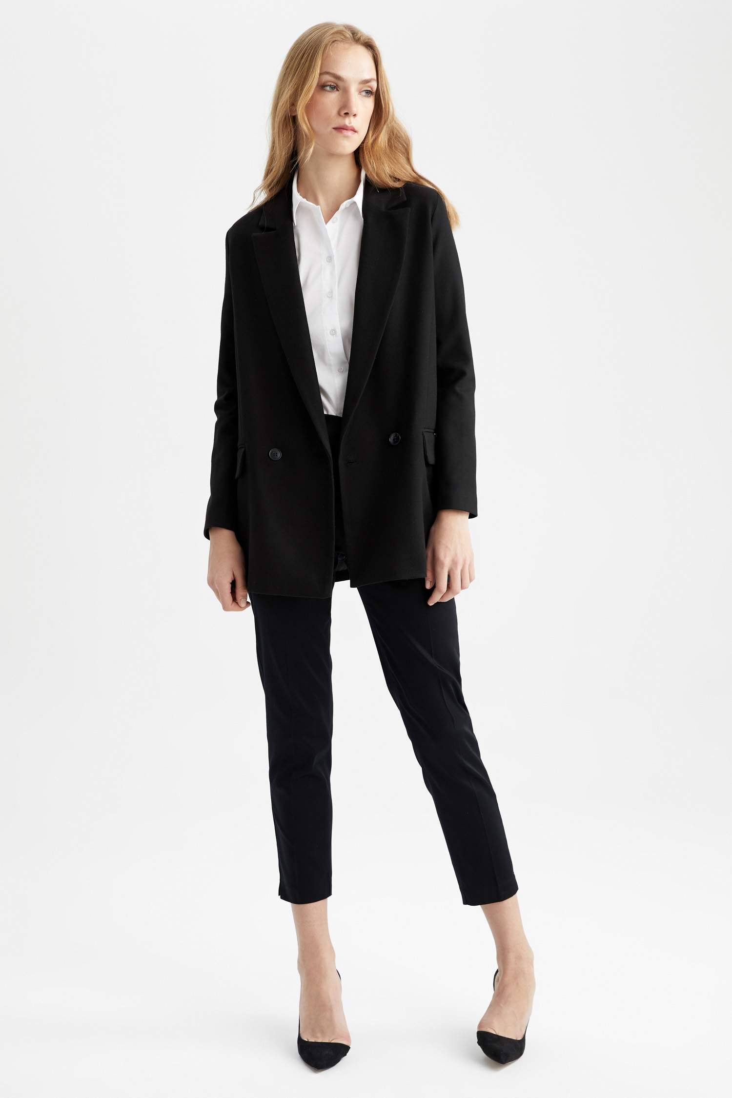 Overisze Fit Cep Kapaklı Tek Yırtmaçlı Blazer Ceket