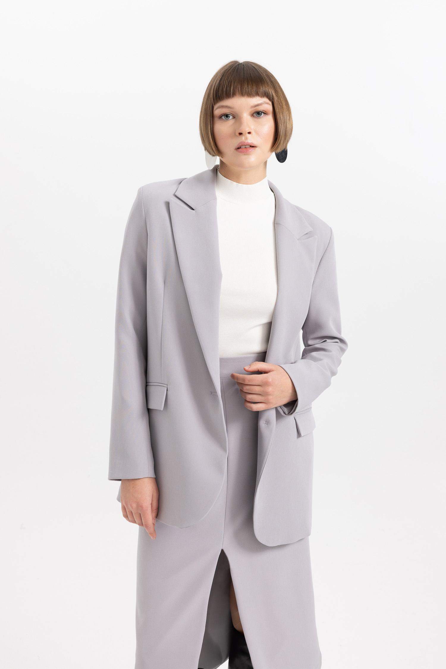 Oversize Fit Pocket Flap Blazer