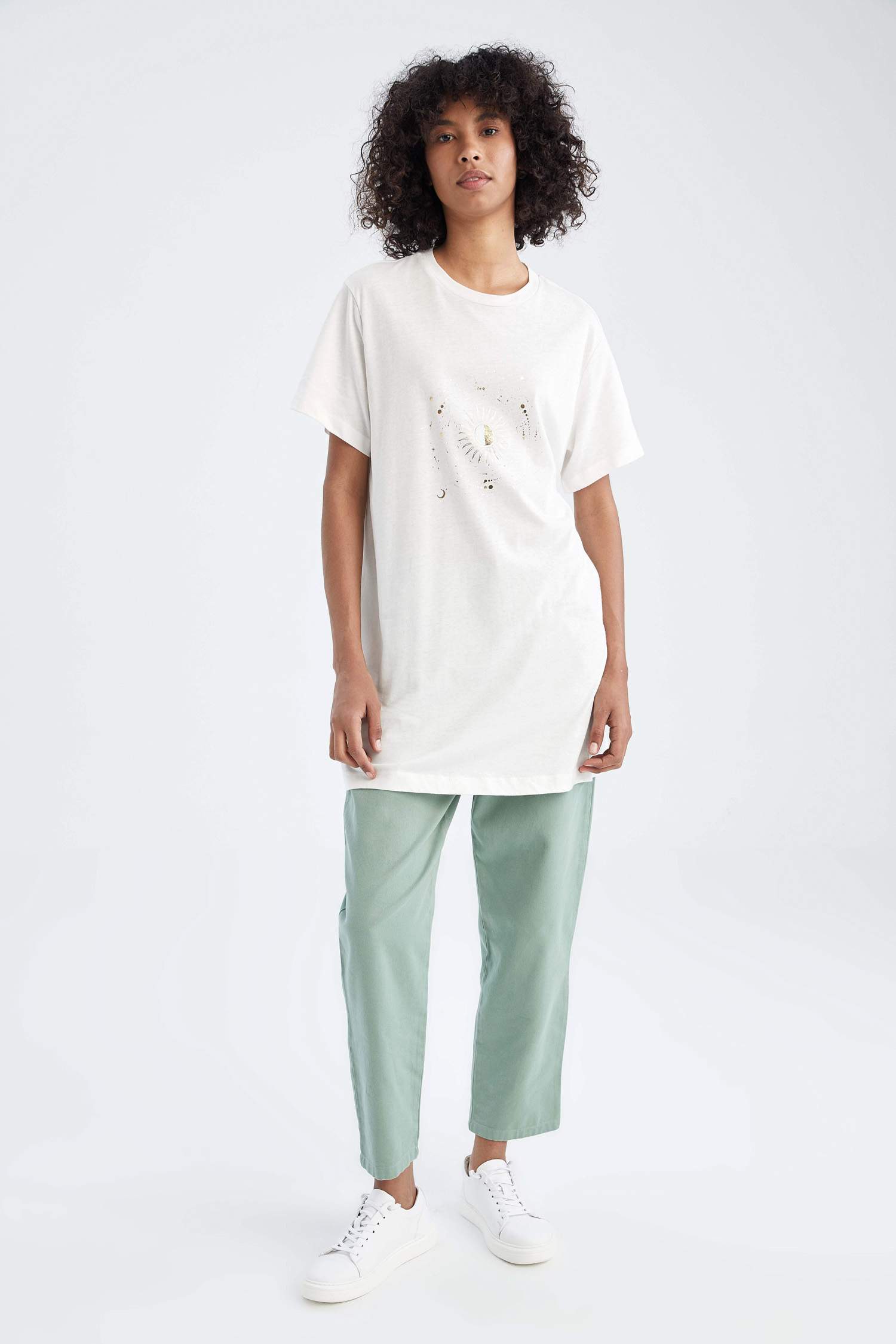 Брюки прямого кроя