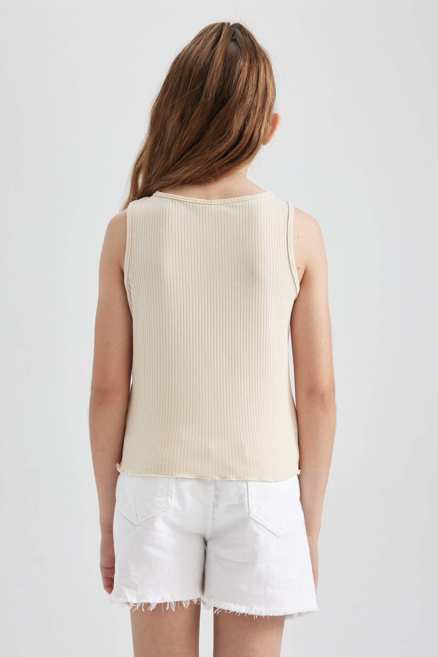 Майка приталенного кроя с принтом для девочек