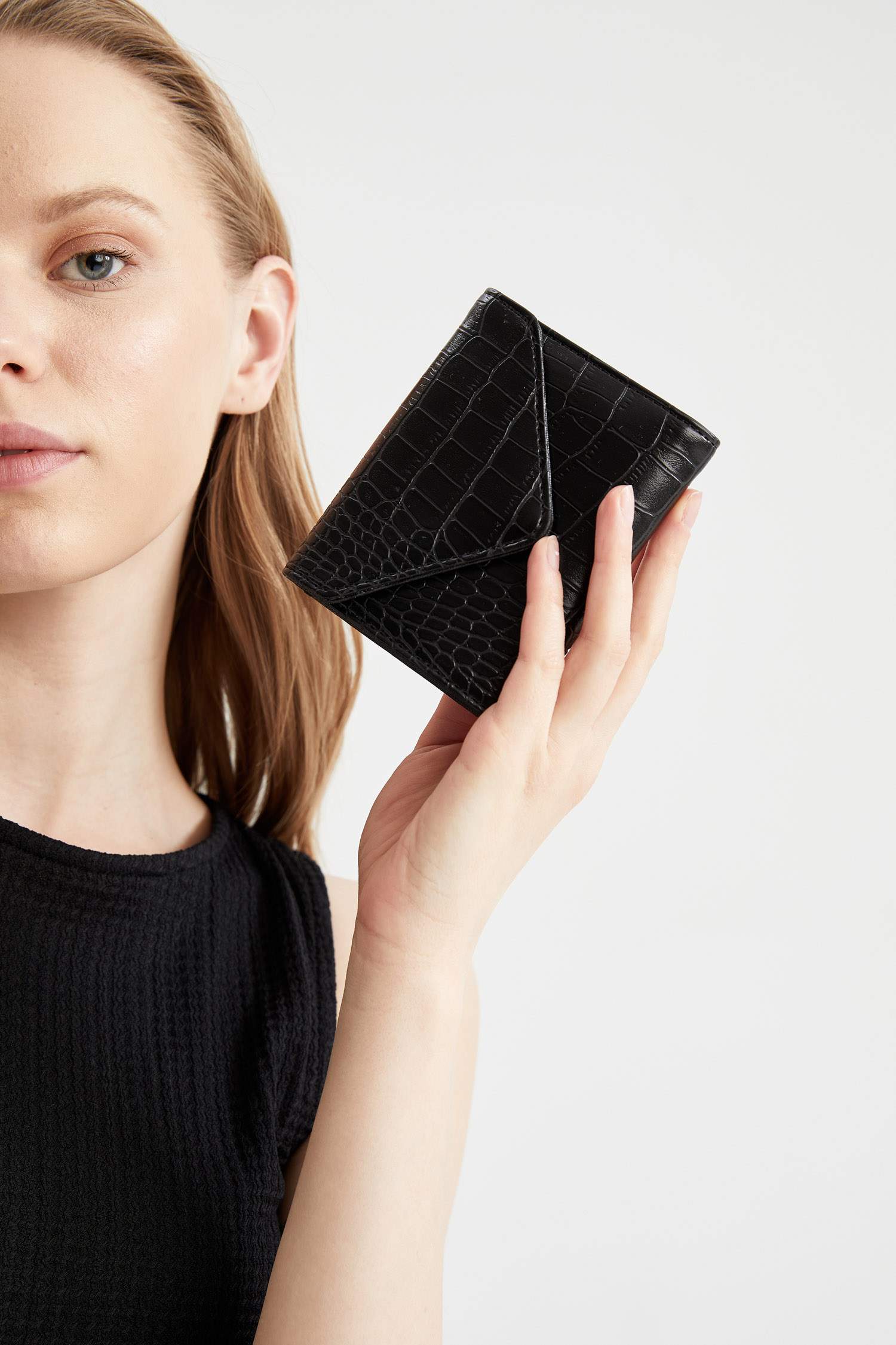 Women's Sewing Pattern Faux Leather Wallet