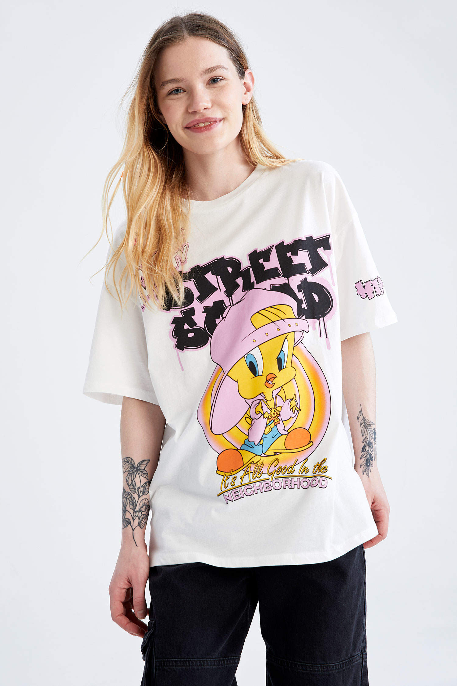 Tunes DeFacto White WOMEN | Print T-Shirt Oversized 2418717 Sleeve Looney Short