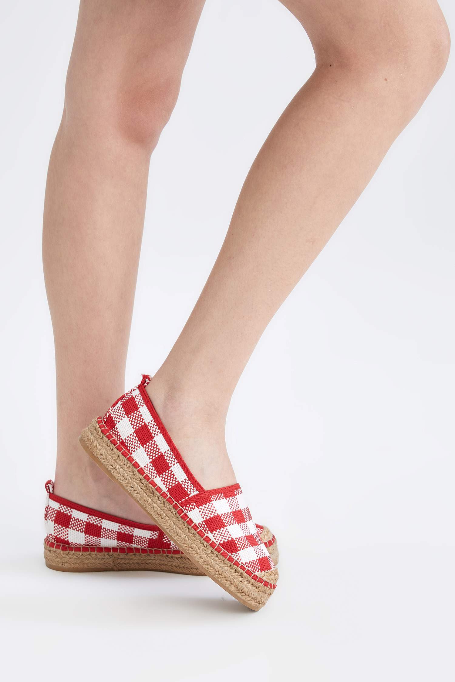 Square Print Sand Shoes