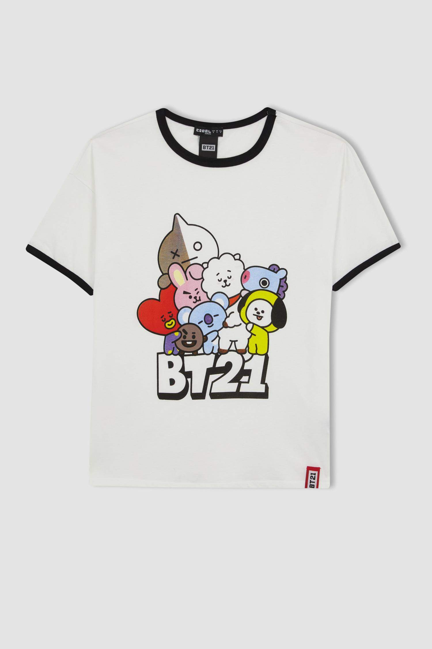 Regular Fit BT21 Licensed Crew Neck Printed Short Sleeve T-Shirt