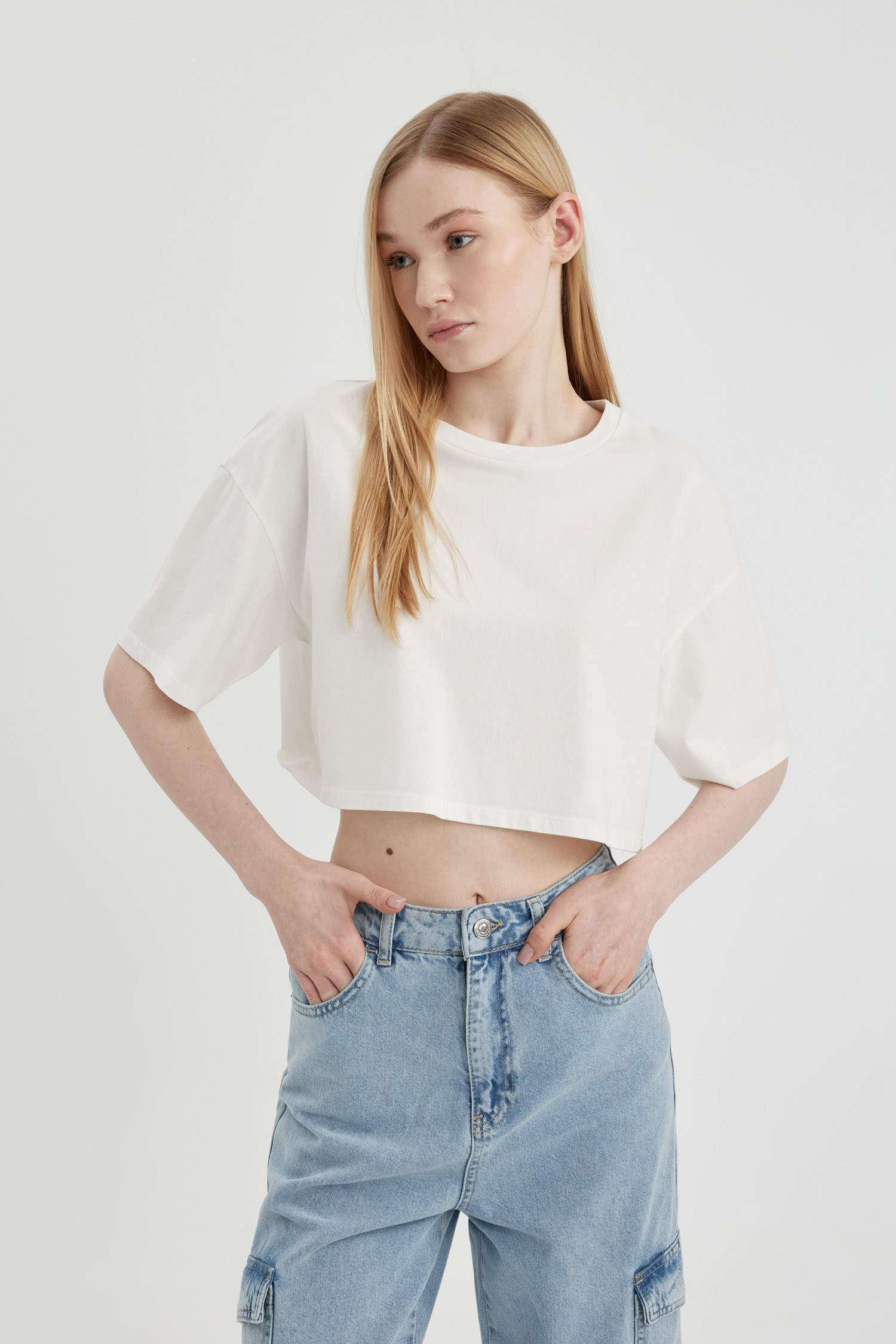 Loose Fit Basic Short Sleeve T-Shirt