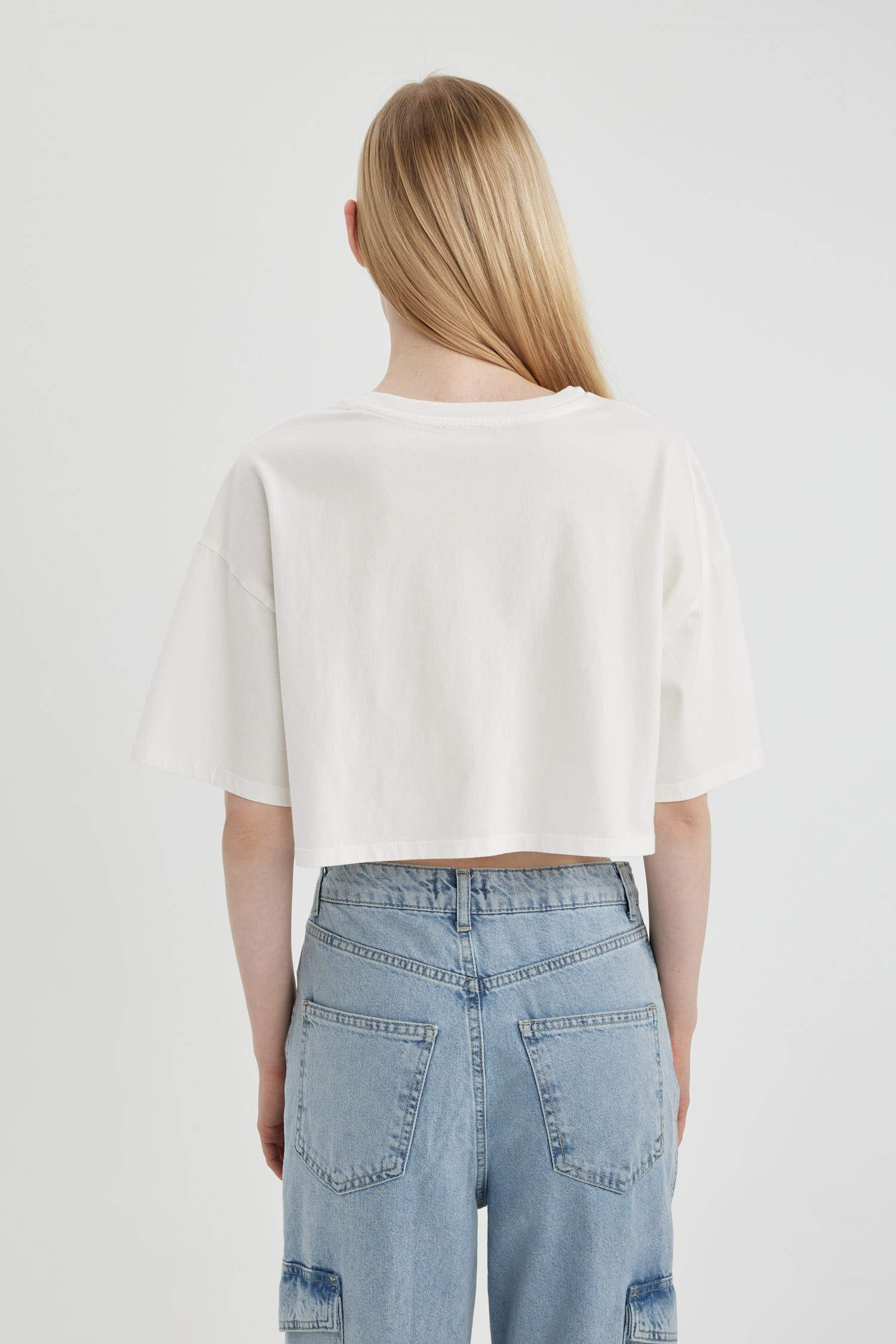 Loose Fit Basic Short Sleeve T-Shirt