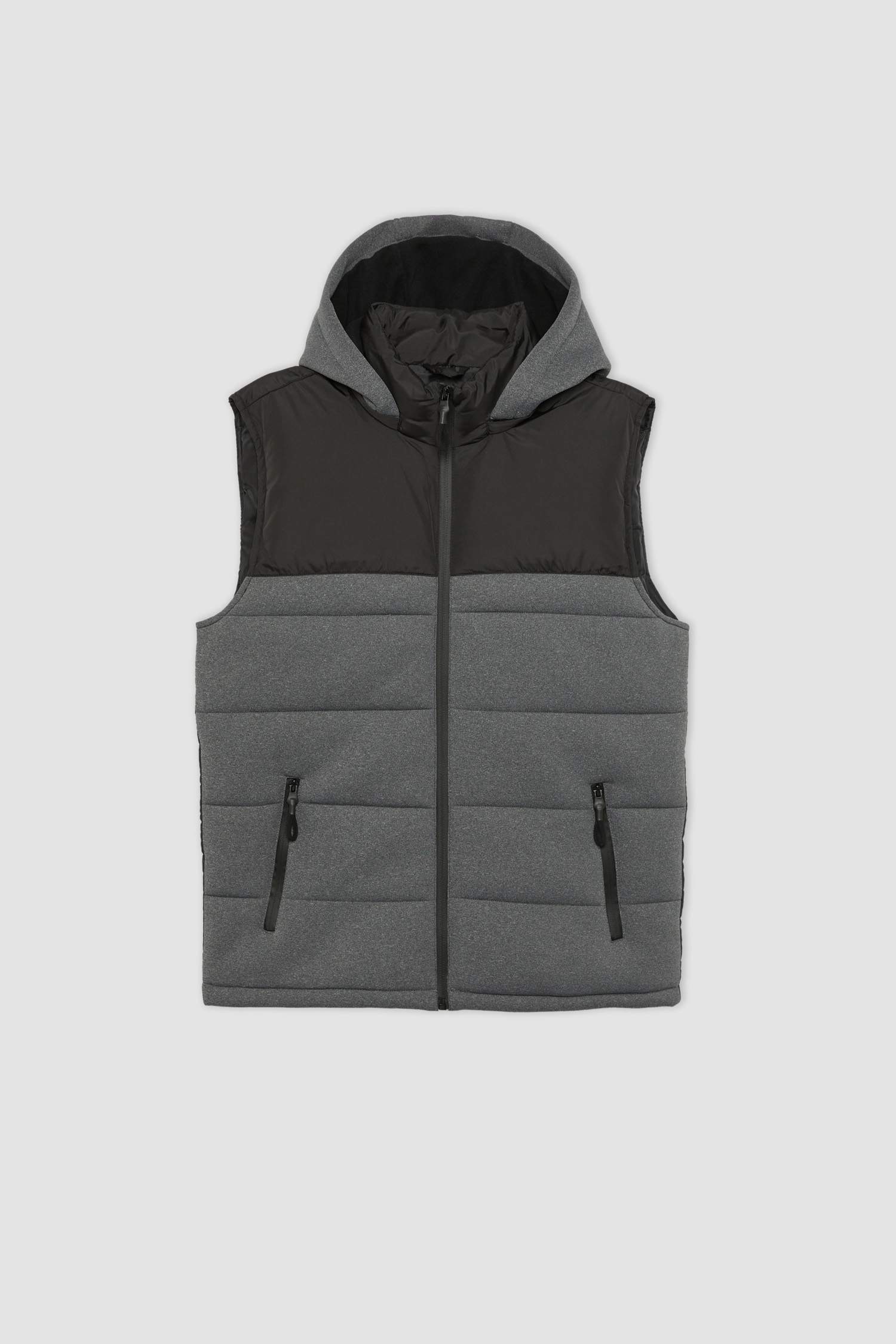 Slim Fit Kapüşonlu Şişme Yelek