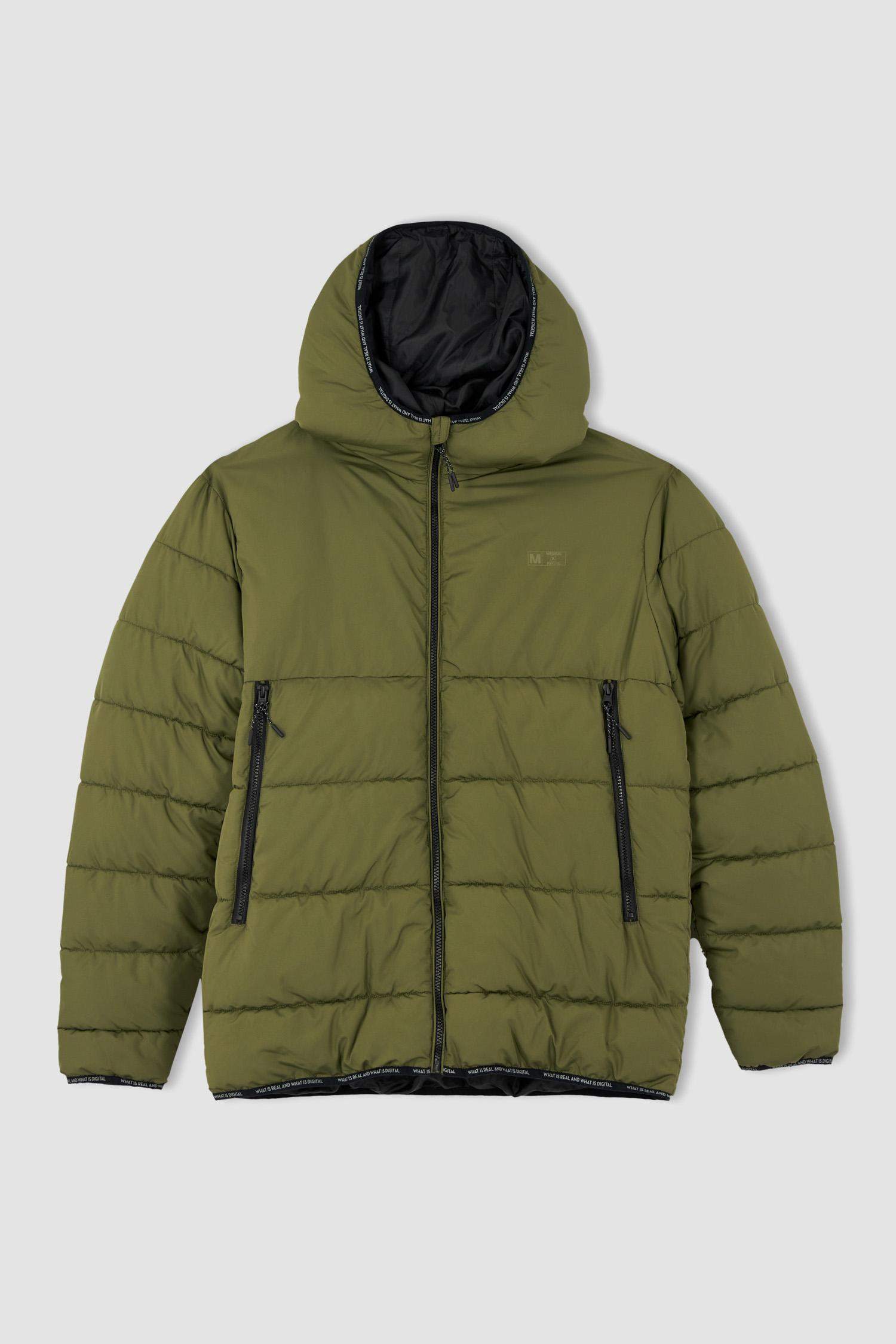 Regular Fit Kapüşonlu Rüzgar Geçirmez Puffer Şişme Mont