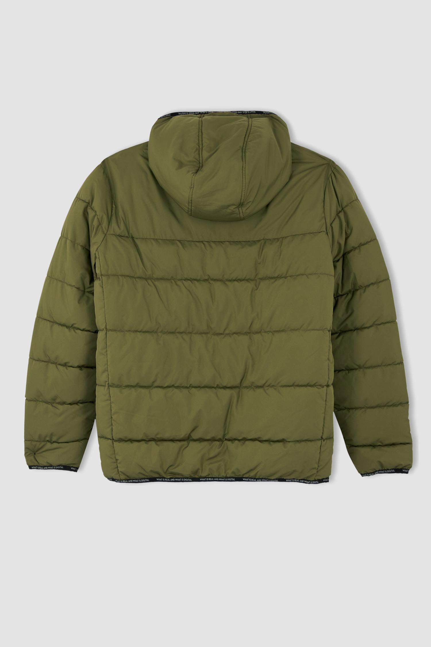 Regular Fit Kapüşonlu Rüzgar Geçirmez Puffer Şişme Mont