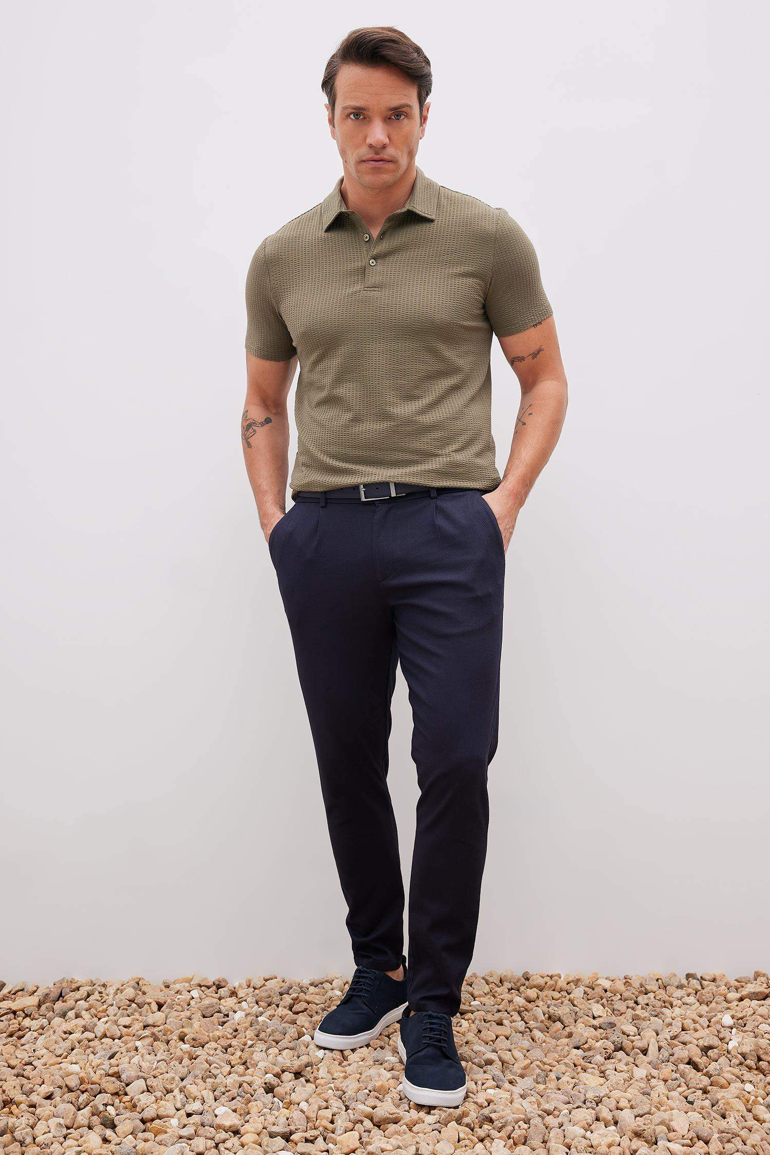 Футболка поло приталенного кроя