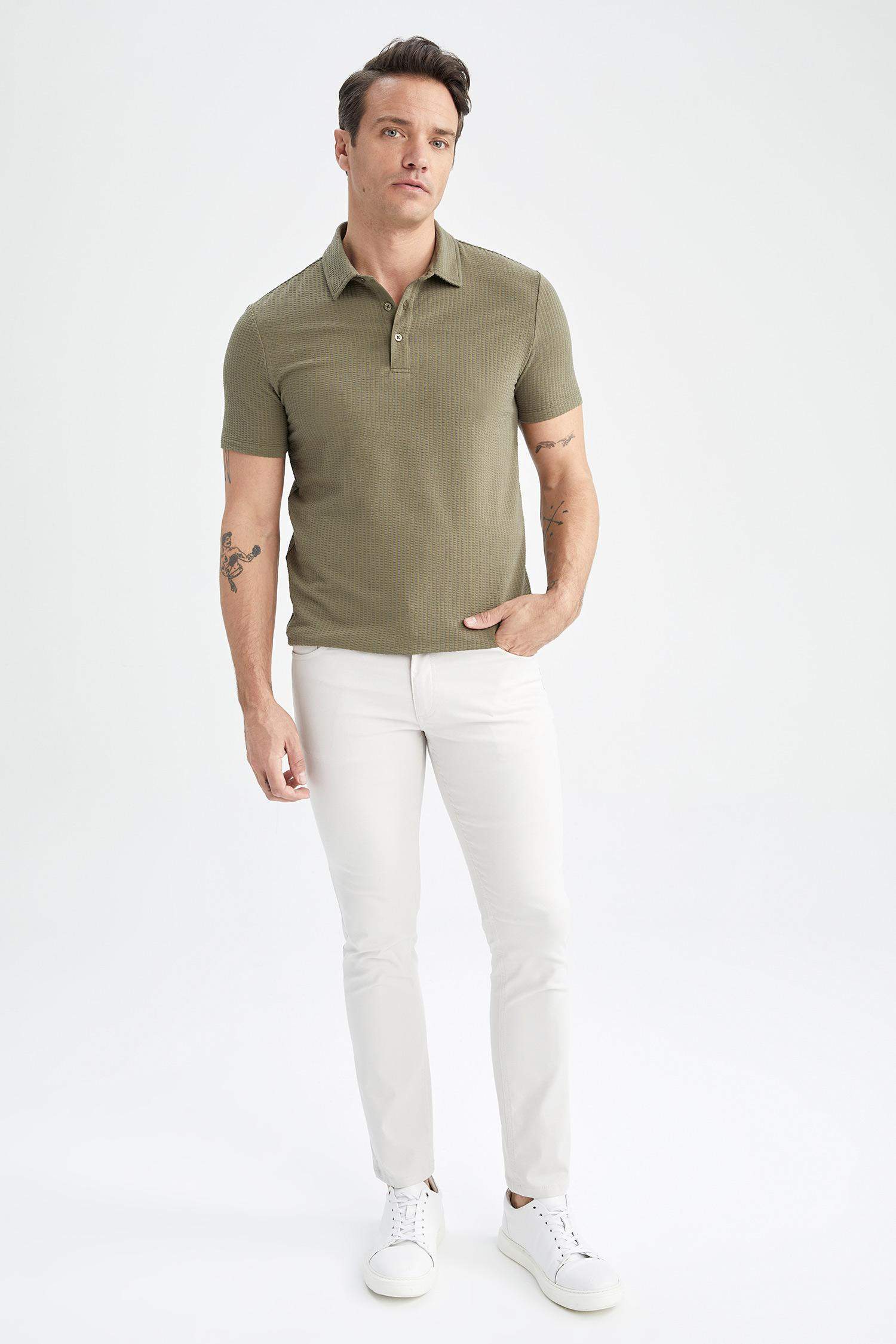 Футболка поло приталенного кроя