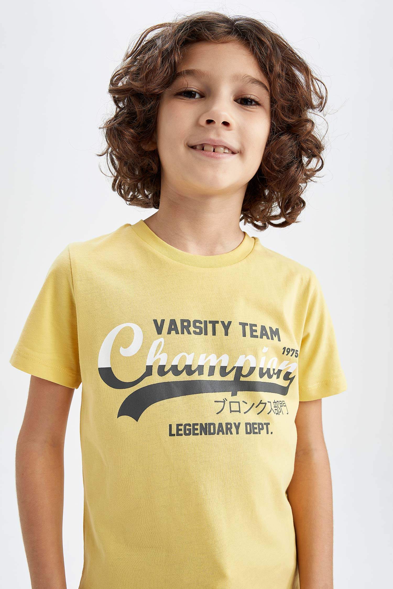 Футболка с круглым вырезом для мальчиков