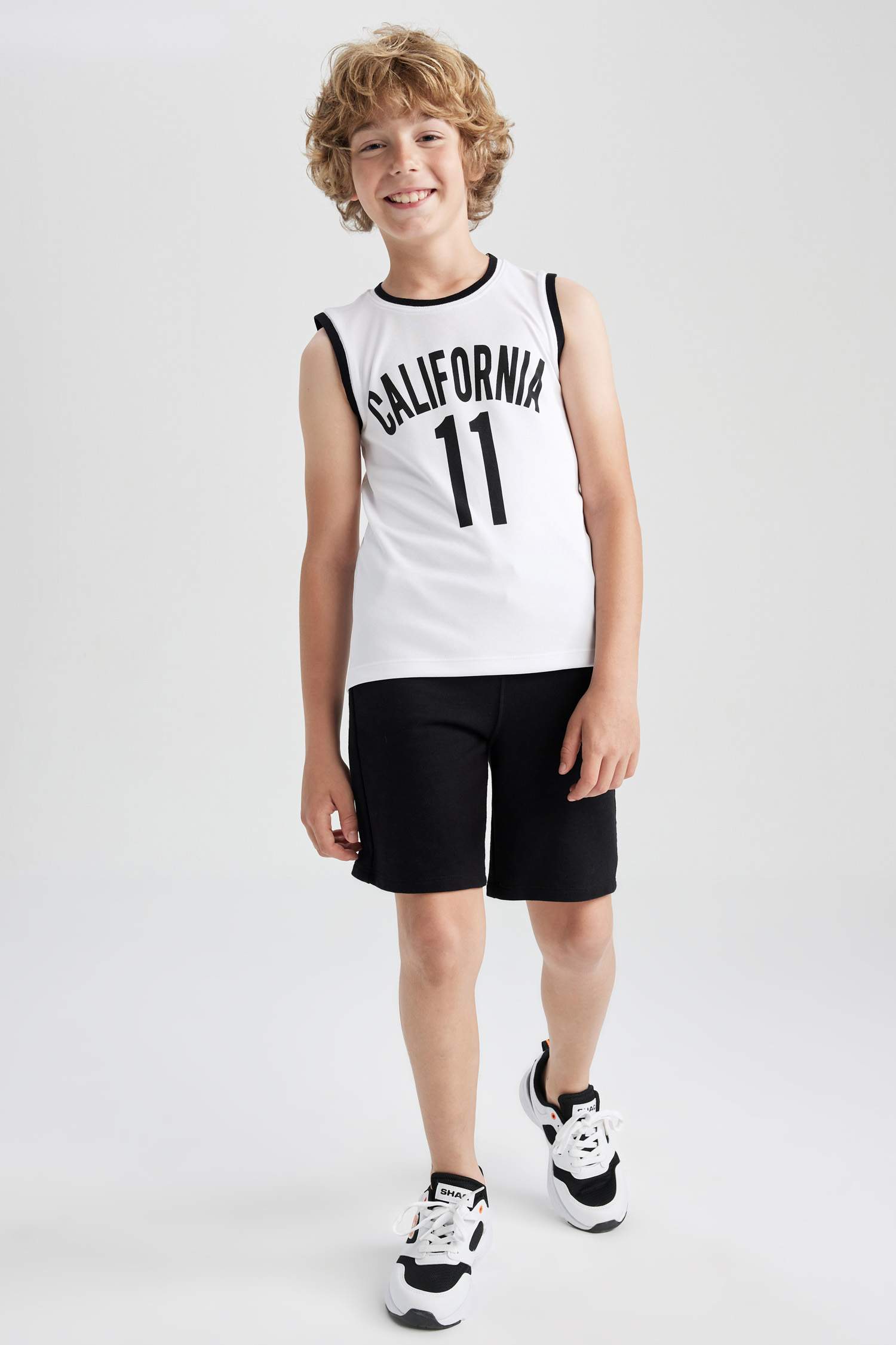 Майка с принтом с круглым вырезом для мальчиков