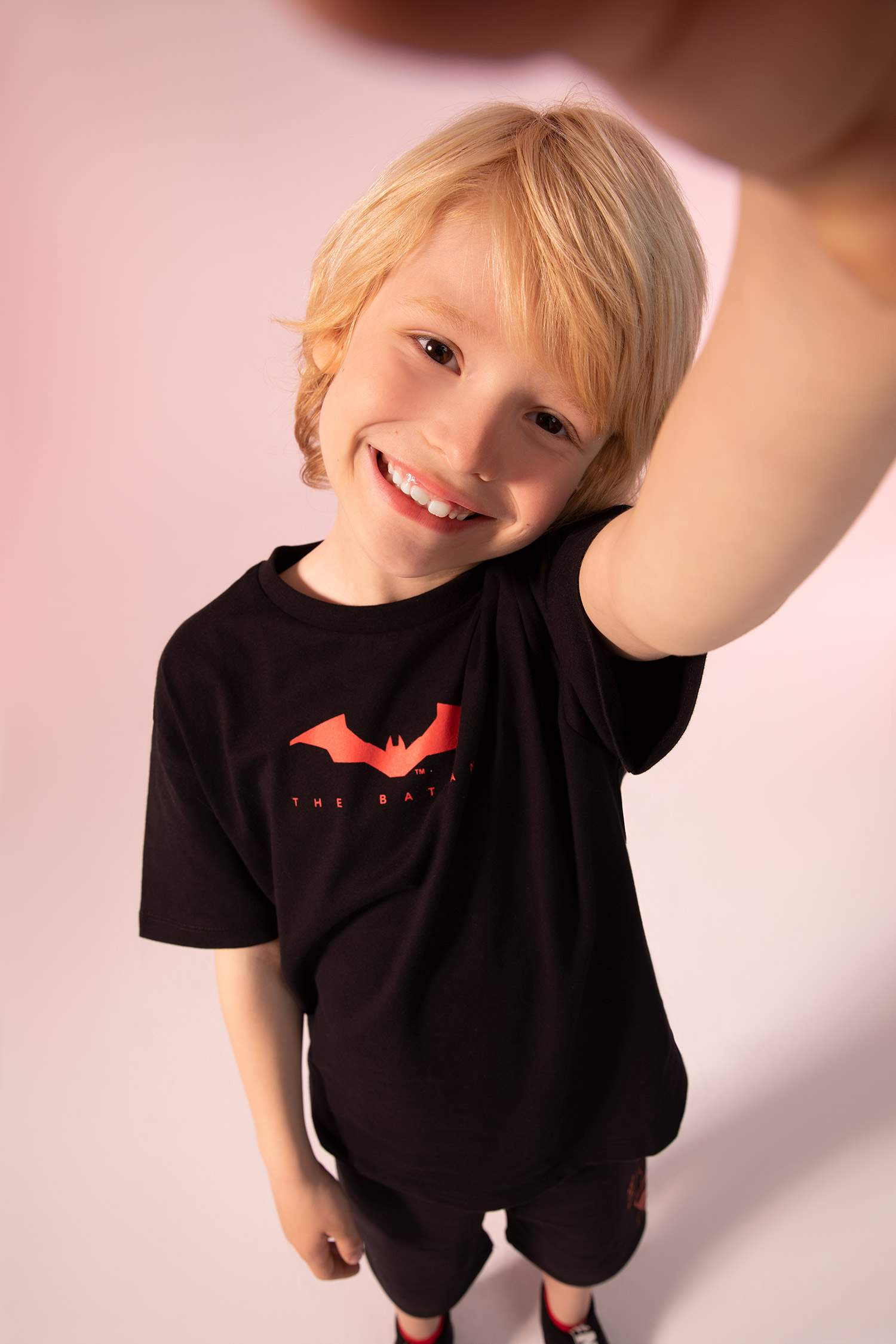 Noir GARÇONS T-shirt à manches courtes et col rond imprimé Batman