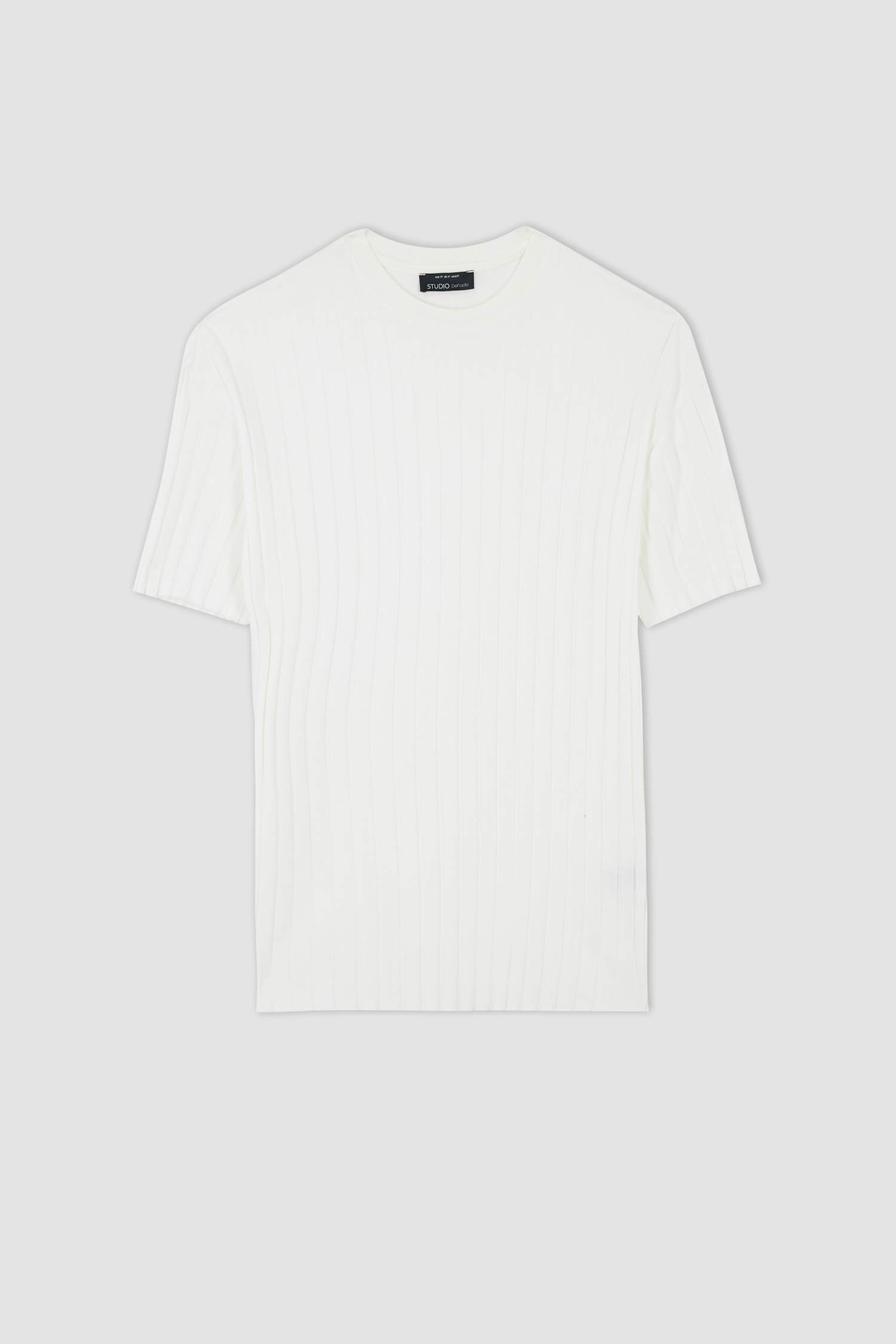 Футболка оверсайз в полоску с коротким рукавом