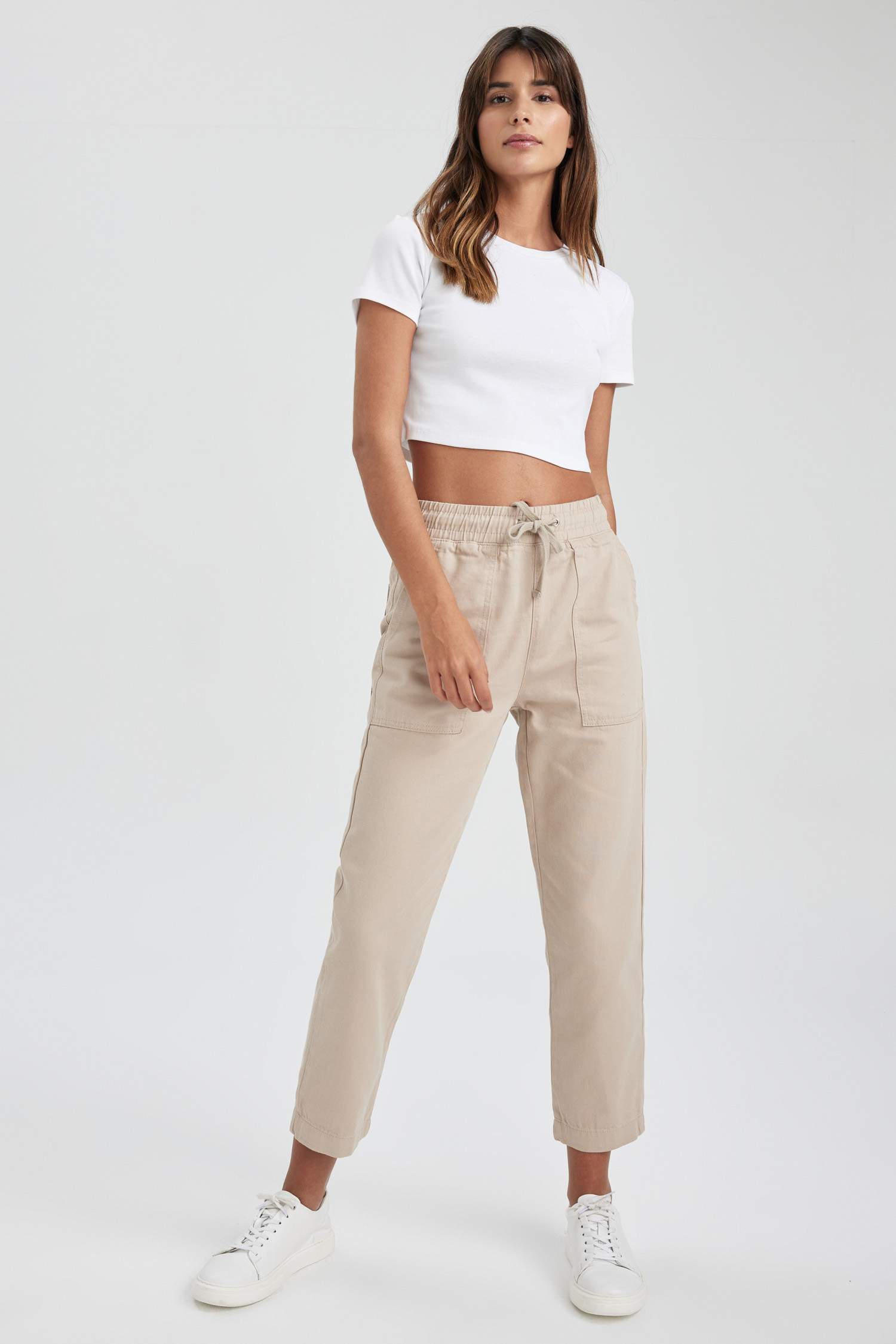 بنطلون جوجر فيت بجيب