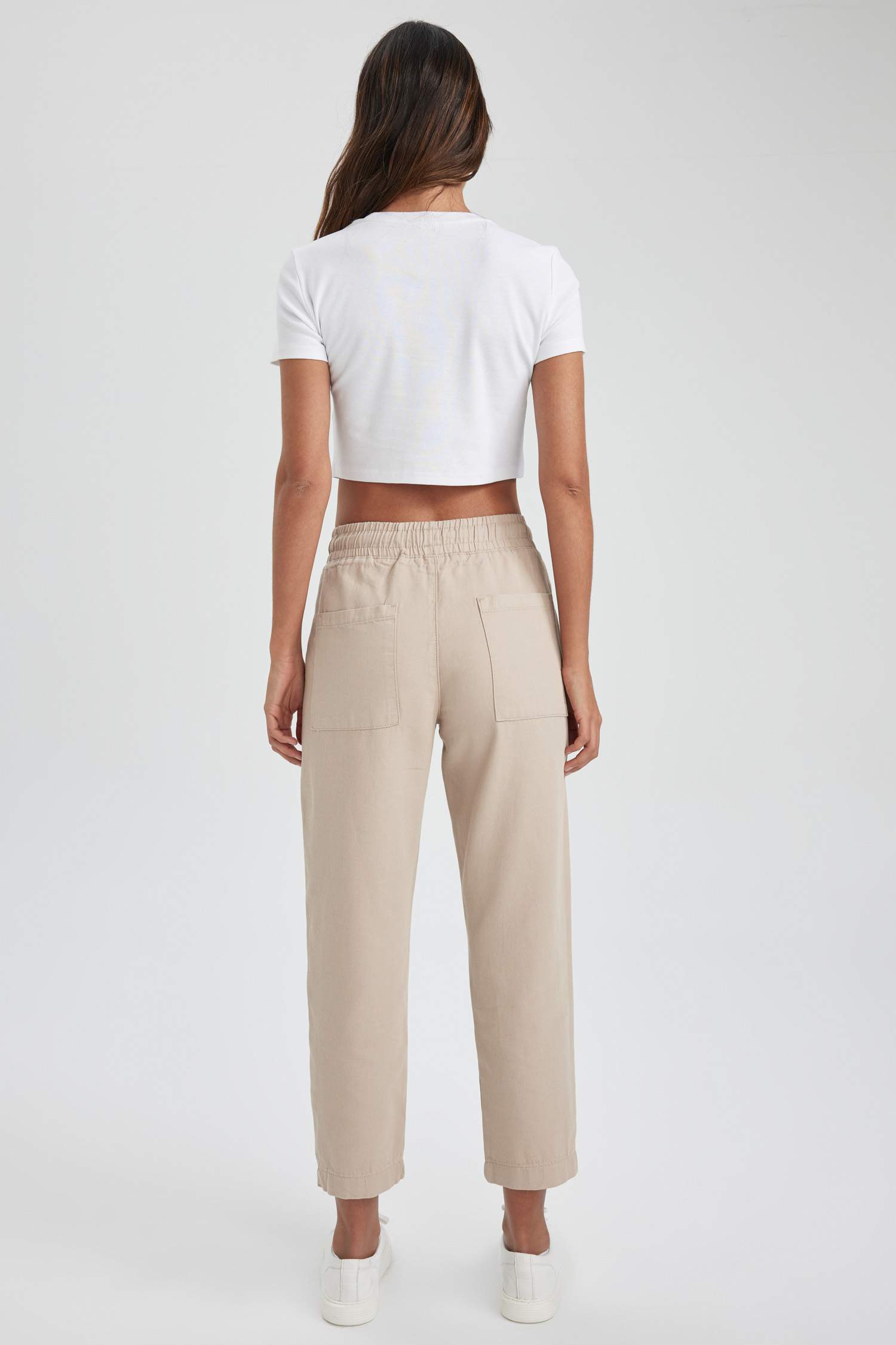 بنطلون جوجر فيت بجيب