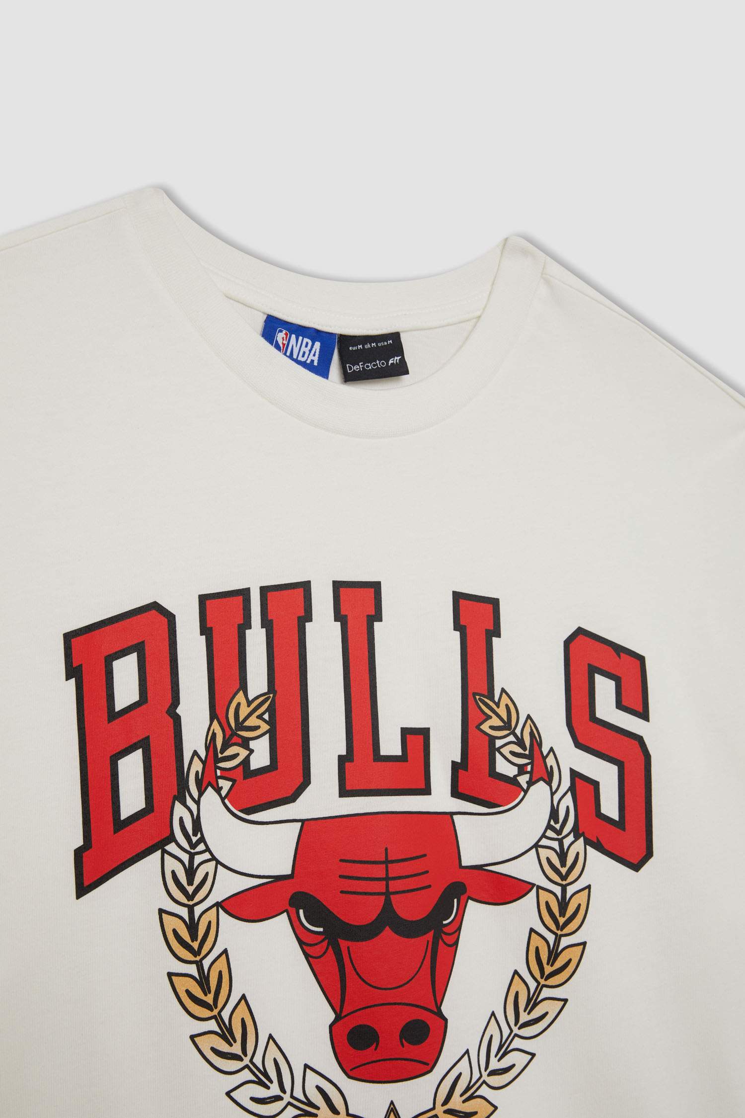 売れ筋商品|||ナイキ Tシャツ レディース トップス NBA CHICAGO BULLS BOXY TEE - Club wear - offwhite White WOMAN DeFactoFit NBA Chicago Bulls Oversize Fit T