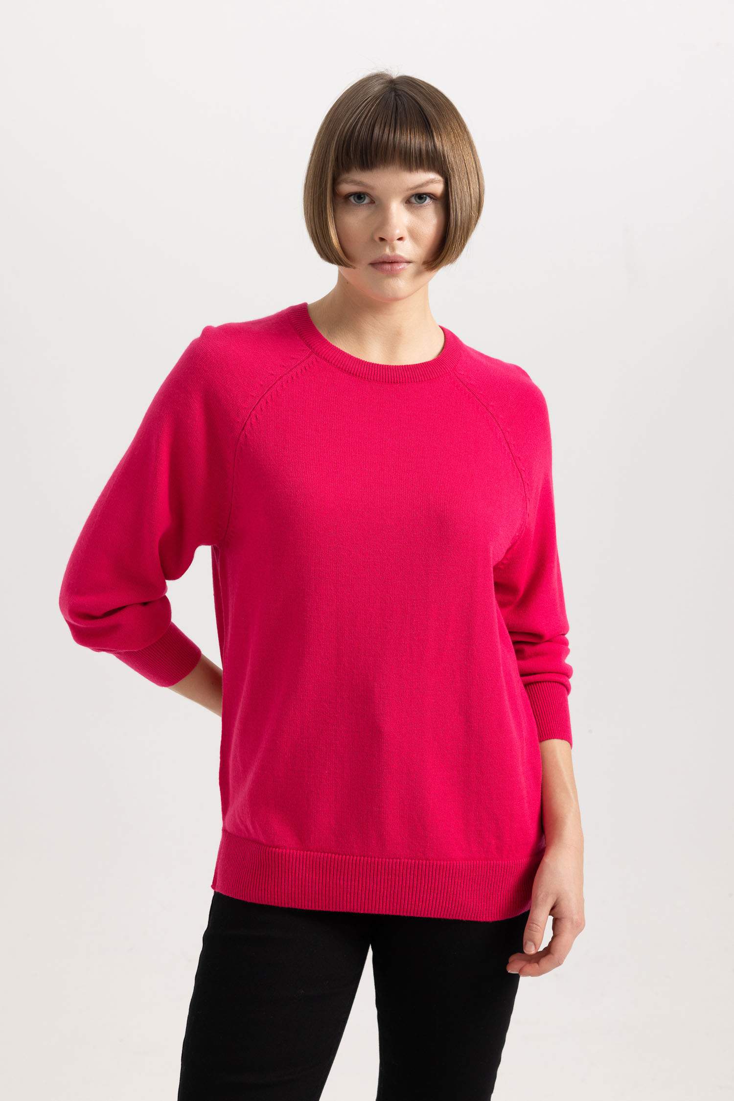 Relax Fit Crew Neck Knitted Basic Pullover