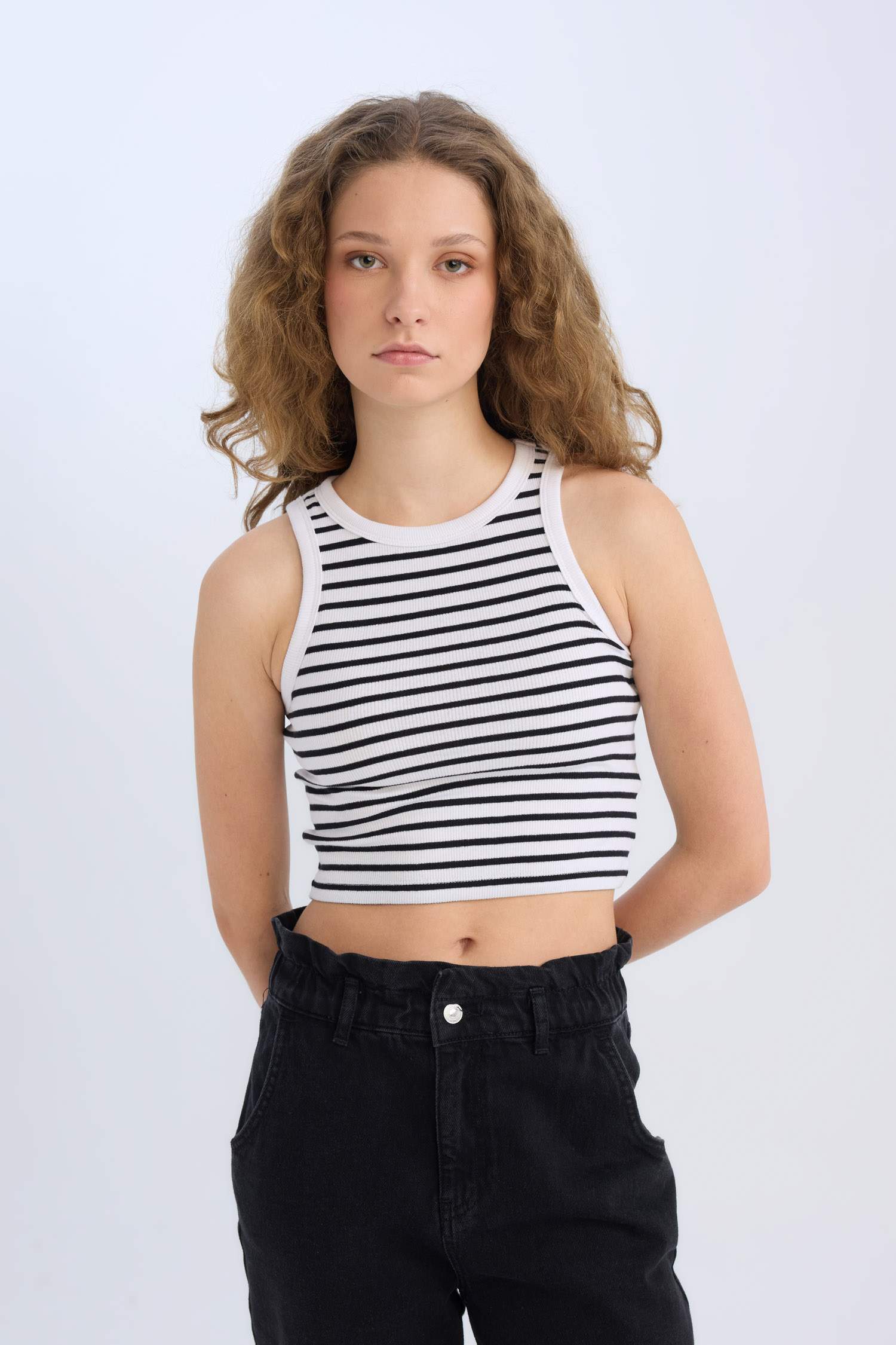 Кроп-топ в полоску и в рубчик