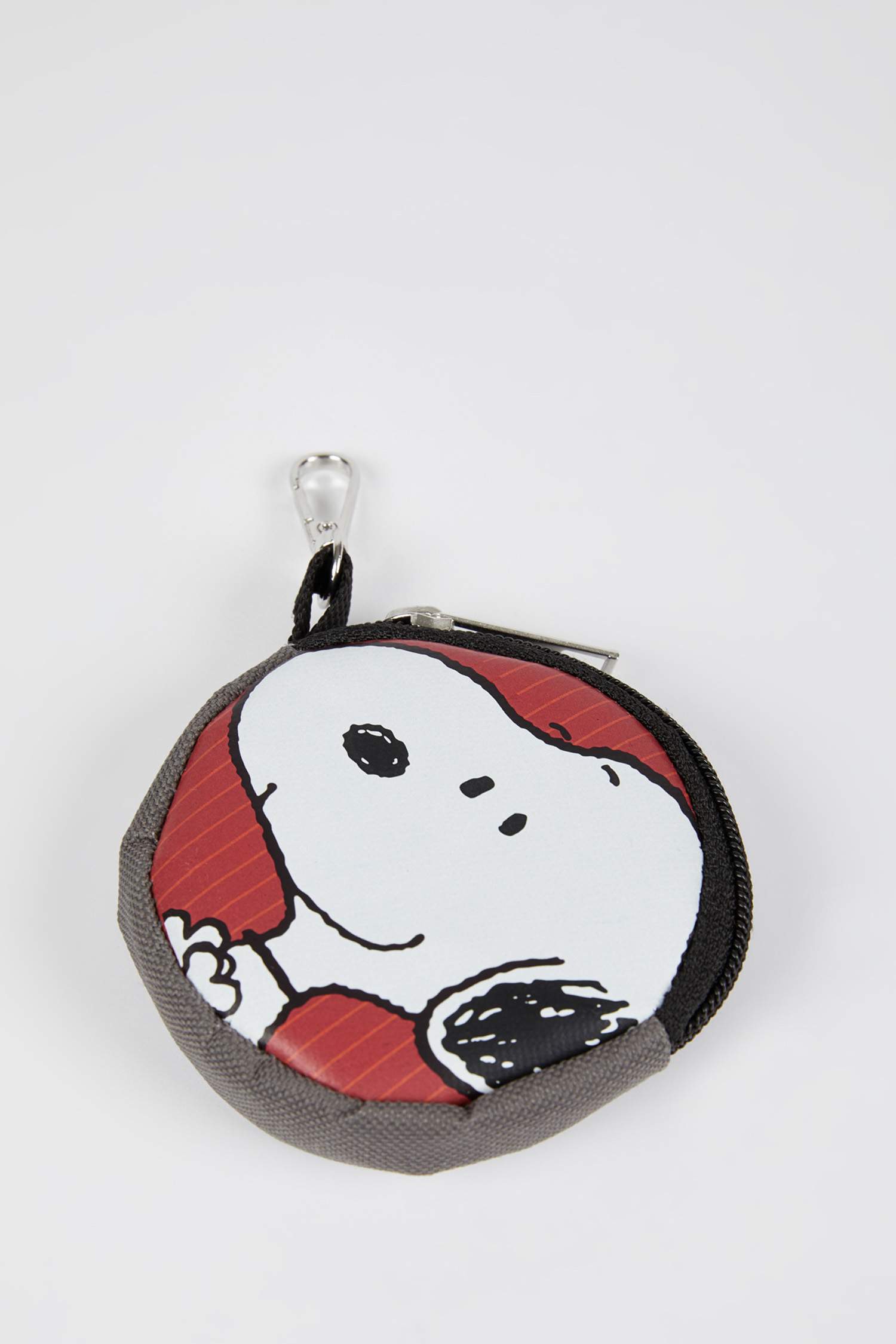 شنطة ظهر من سنوبي