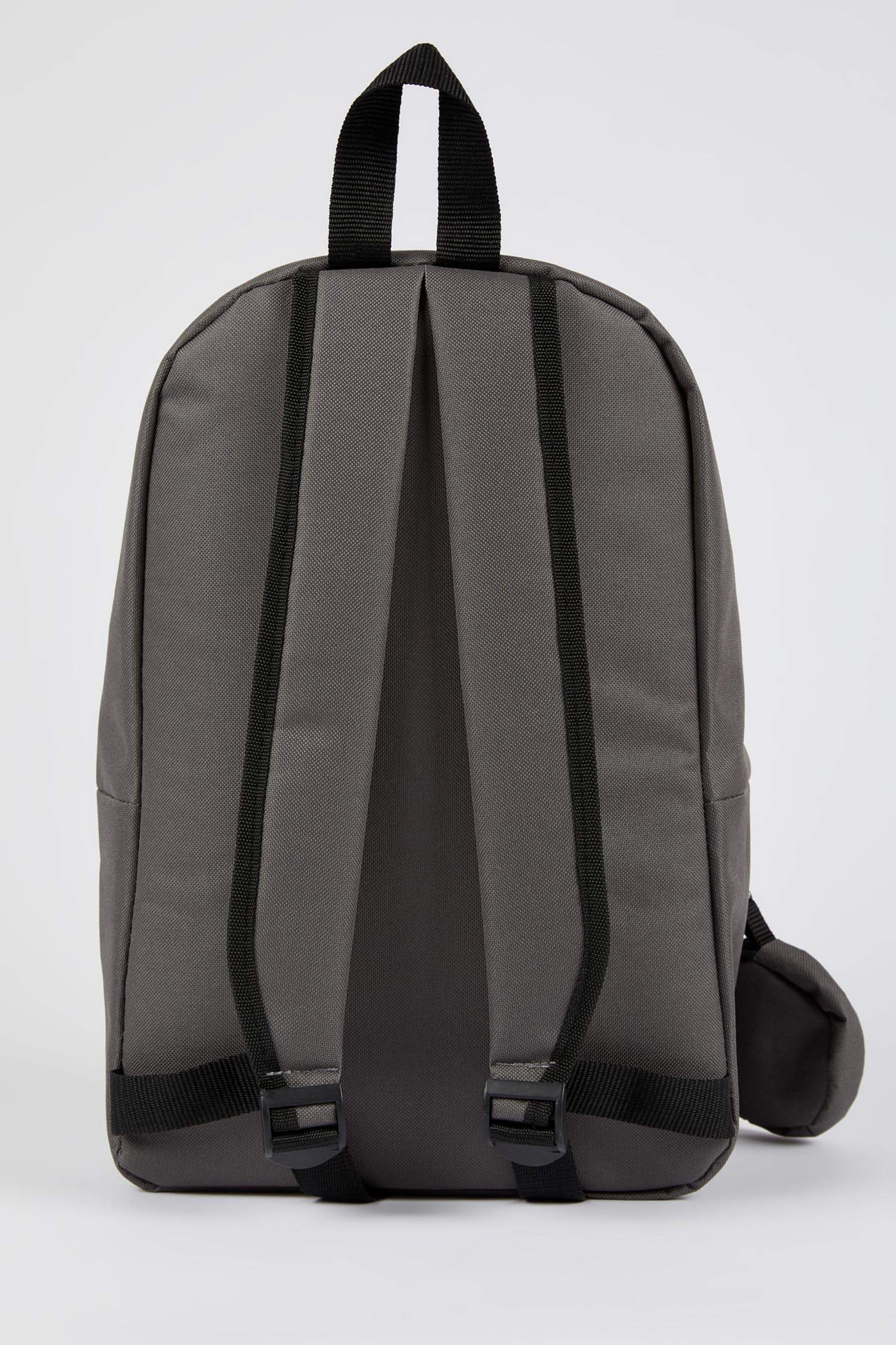 شنطة ظهر من سنوبي