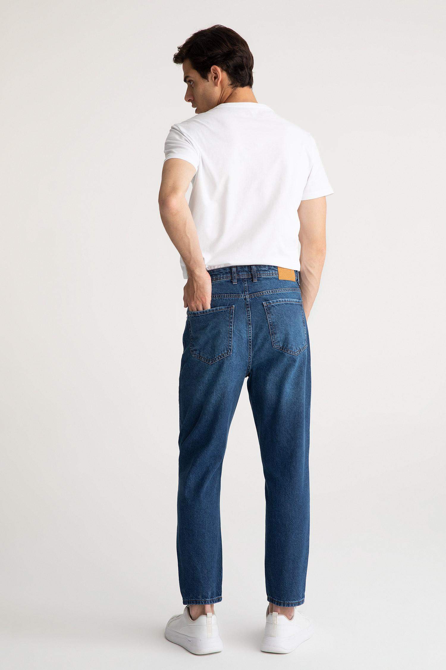 Blue MAN Baggy Jeans 2833250 | DeFacto