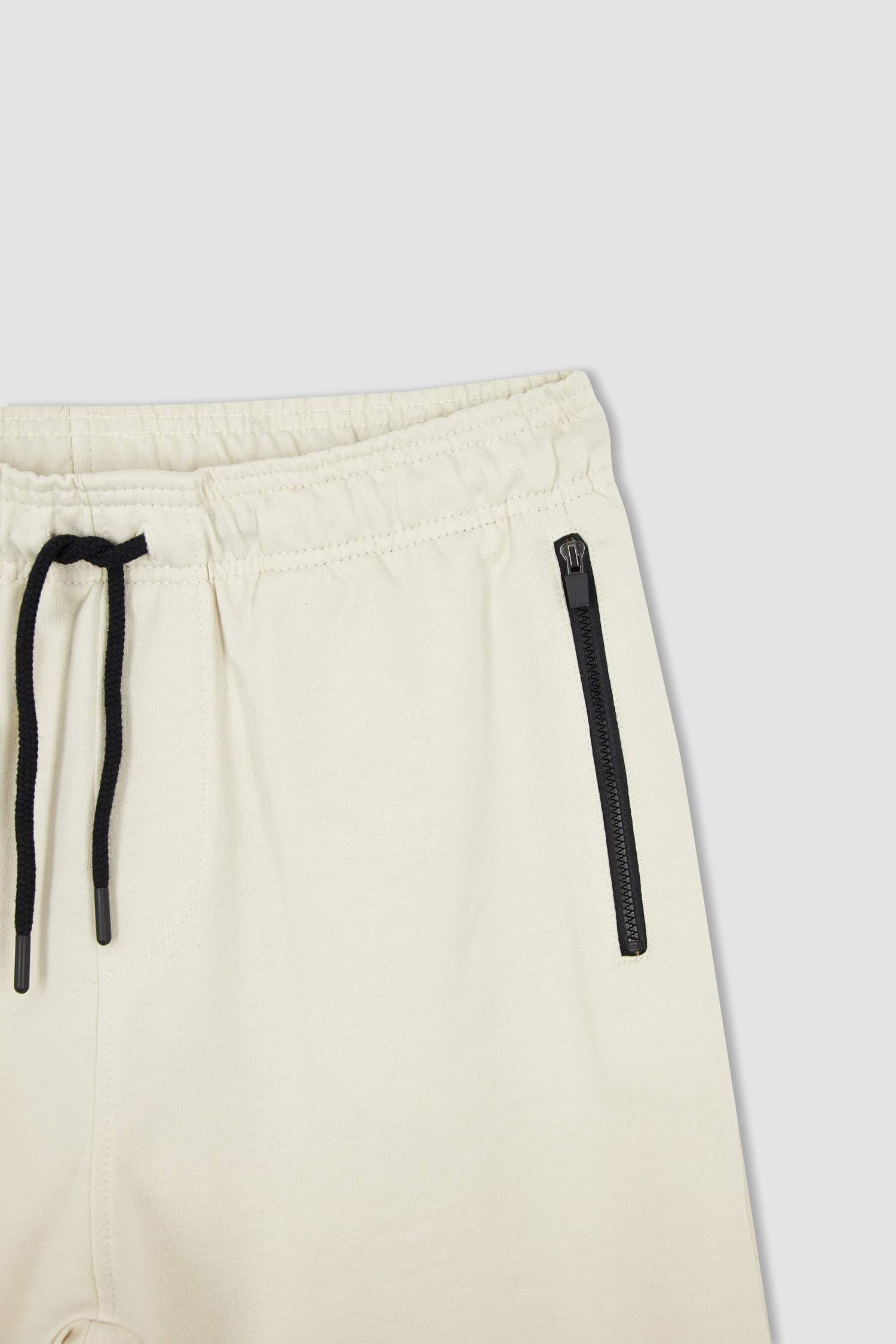 Шорты приталенного кроя, Coool