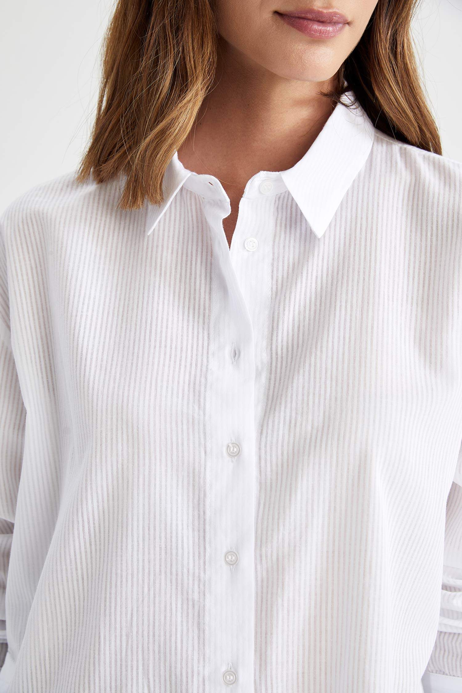 تونيك قميص بأكمام طويلة وقصة عادية