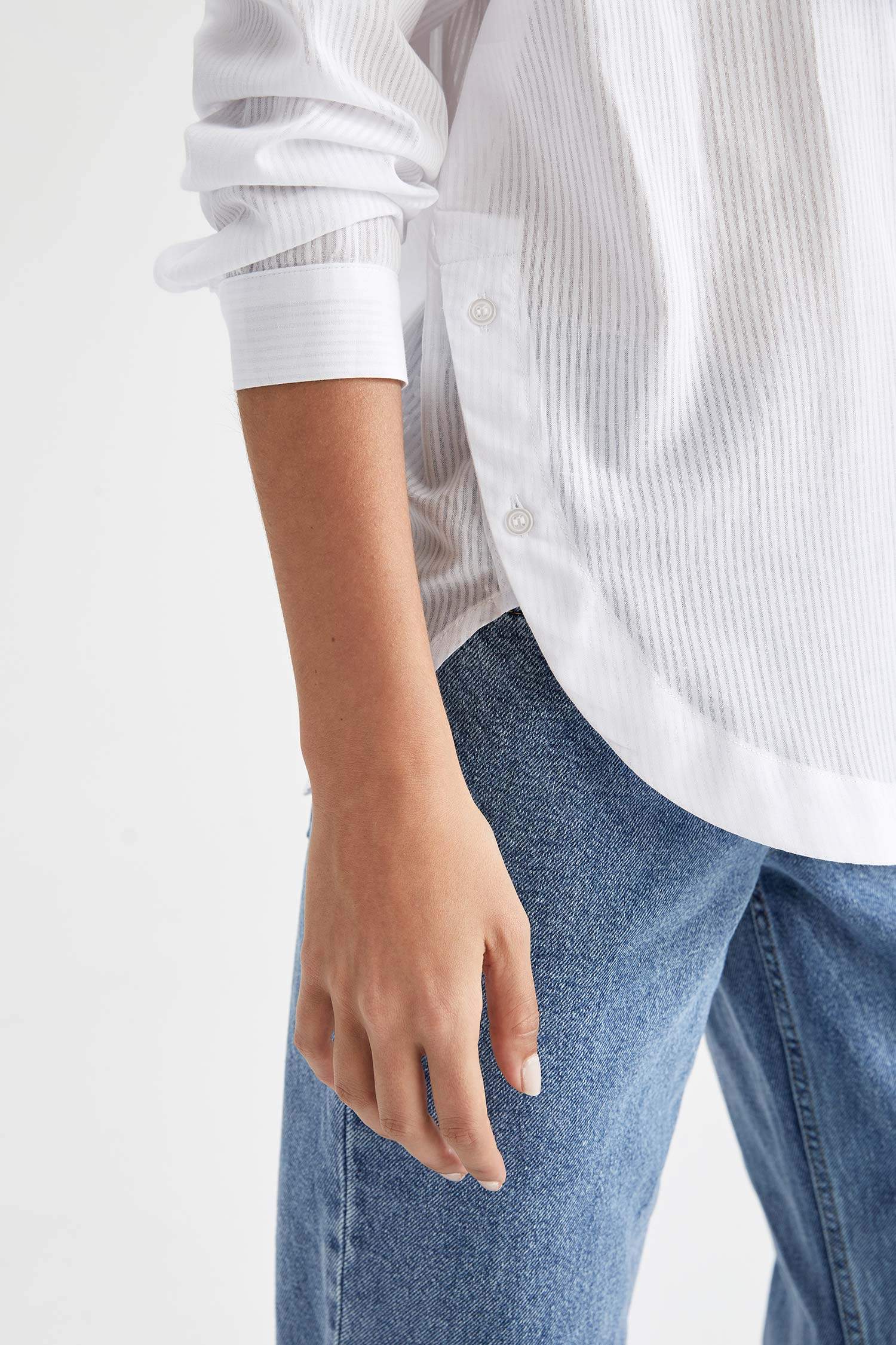 تونيك قميص بأكمام طويلة وقصة عادية