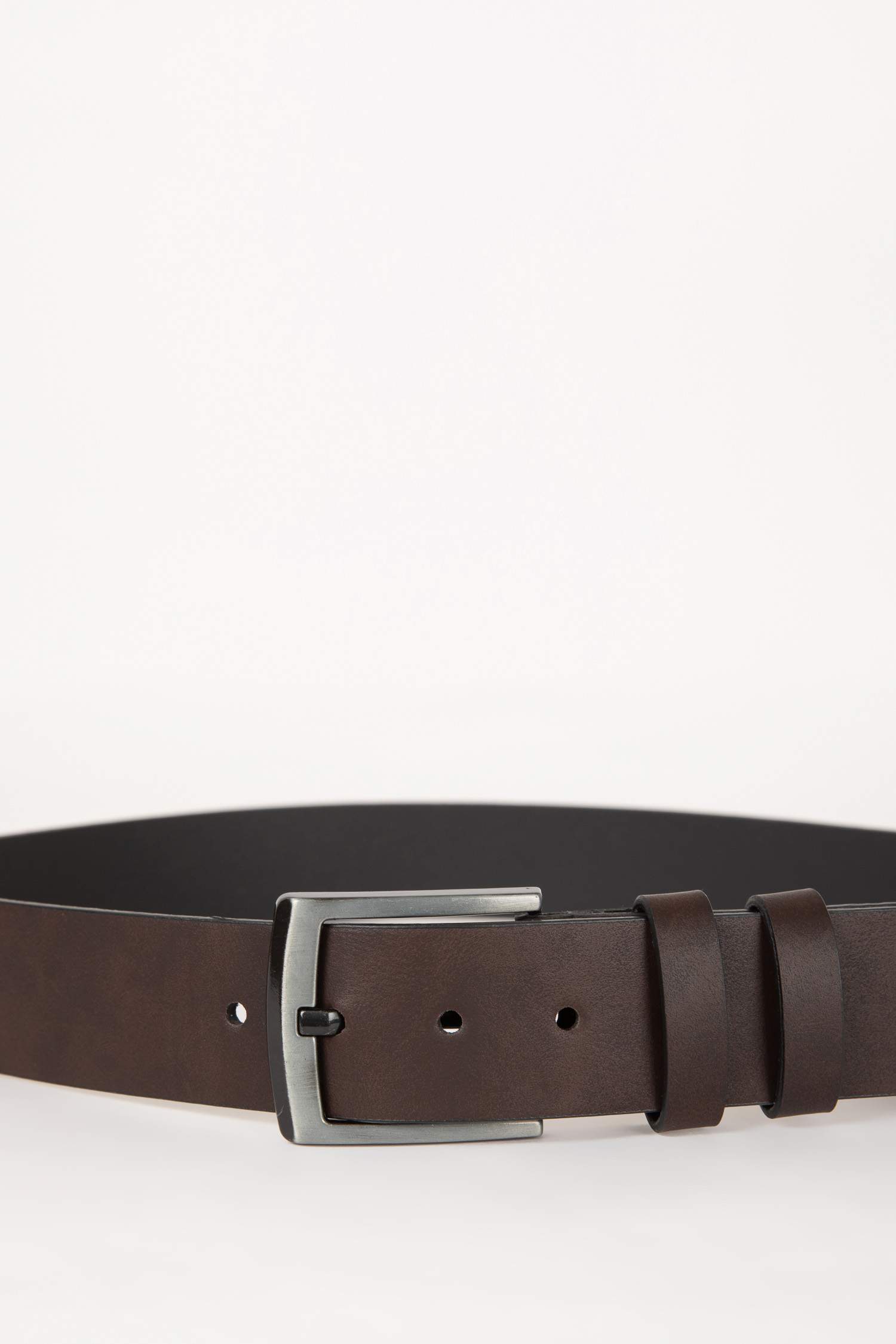 حزام رجالي جلد صناعي بمشبك مستطيل