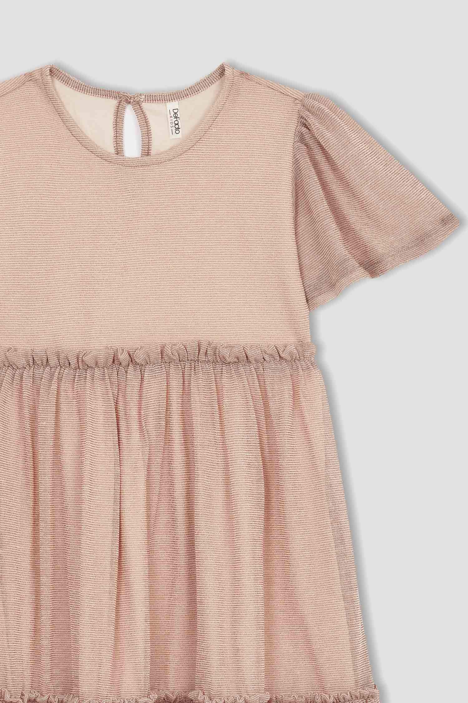 Платье стандартного кроя с круглым вырезом для девочек