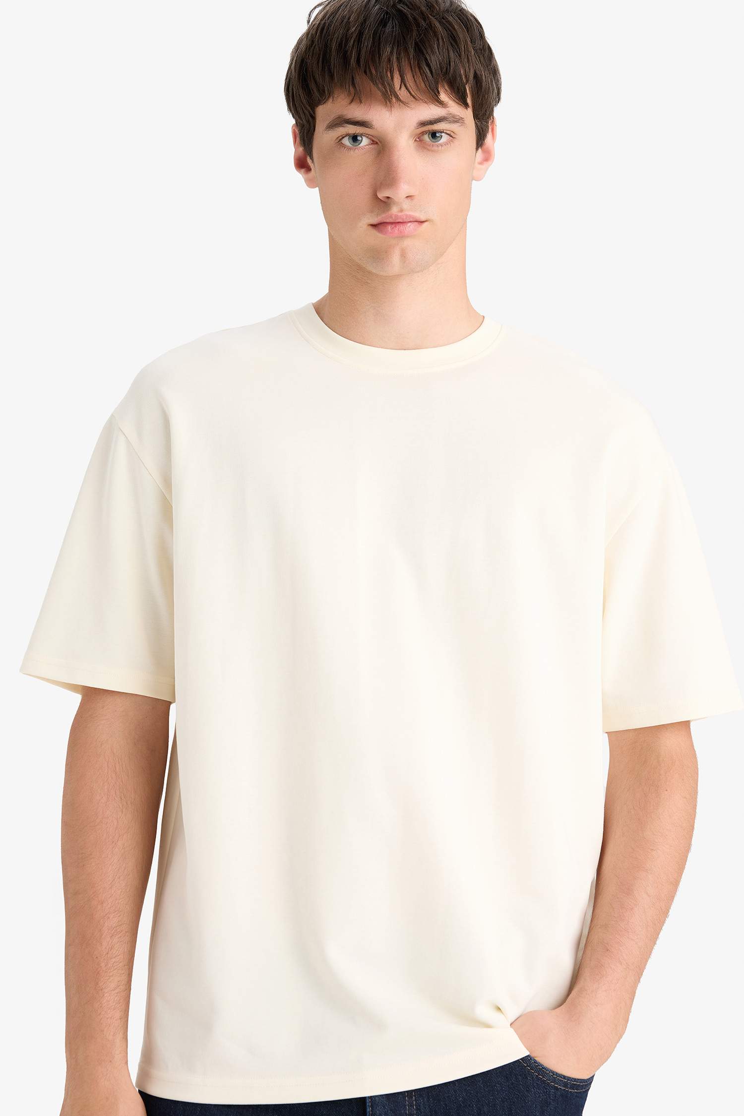 Oversize Fit Crew Neck Short Sleeve T-Shirt
