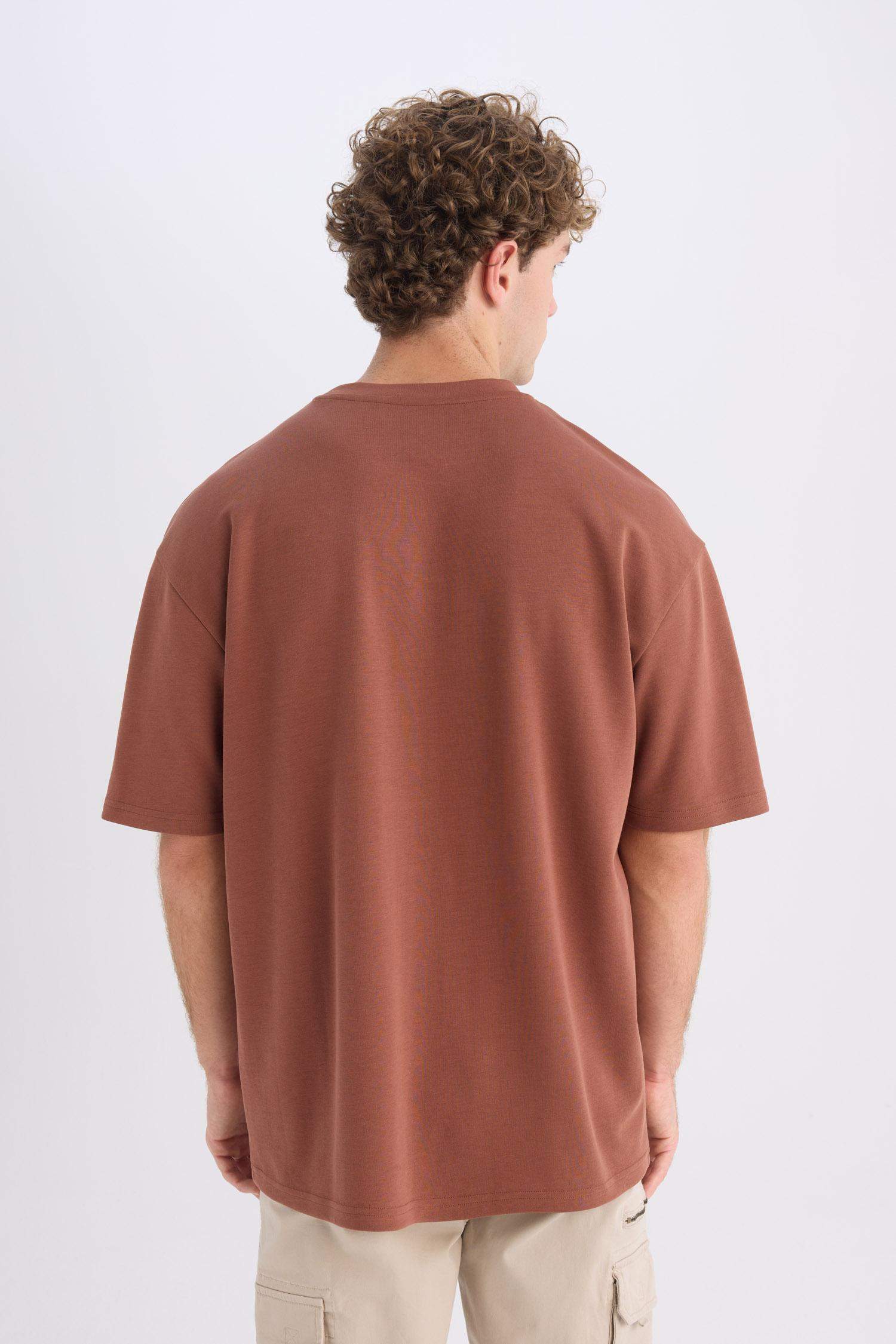 Oversize Geniş Kalıp Ütü Gerektirmeyen Bisiklet Yaka Kısa Kollu Basic Düz Ağır Kumaş Tişört