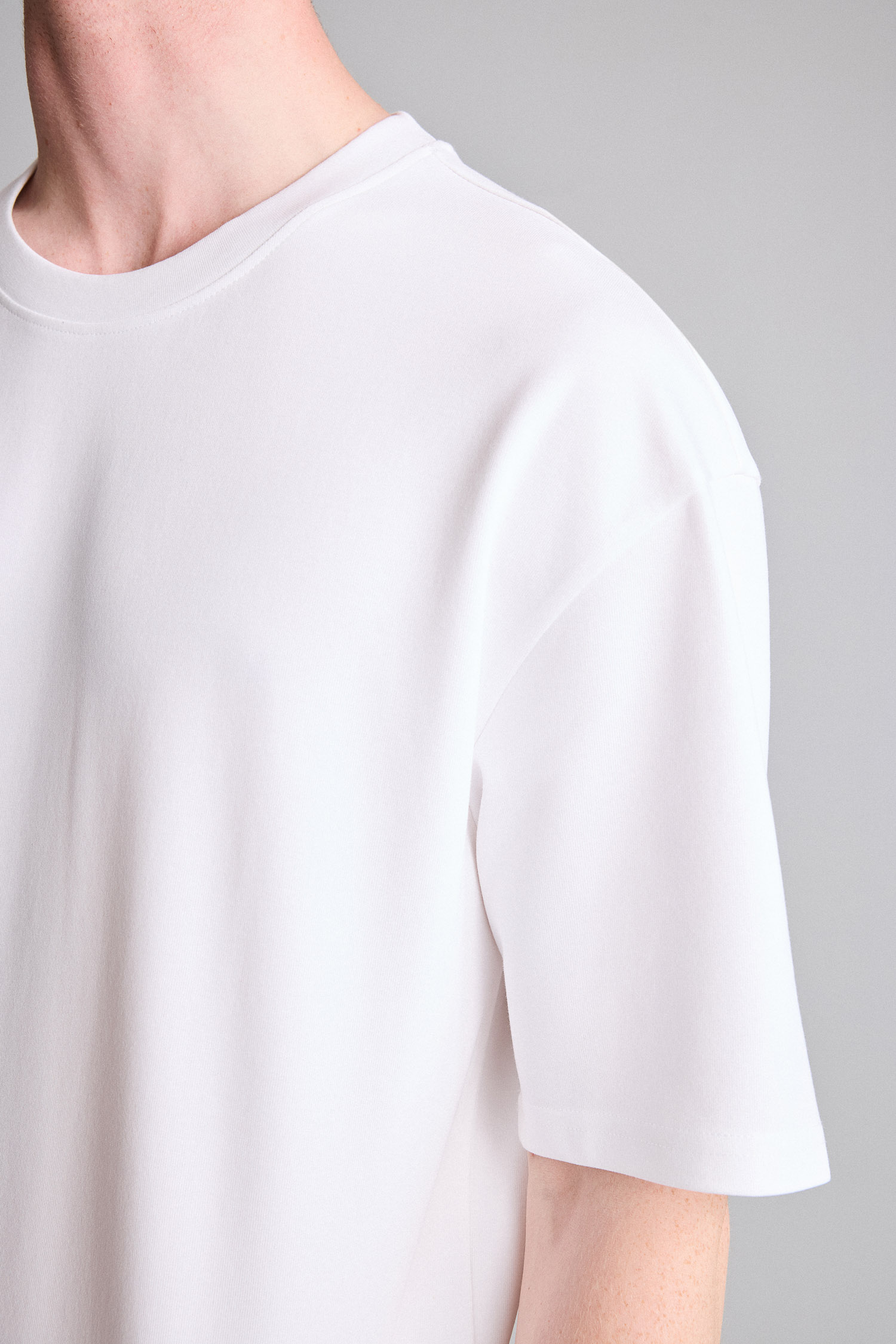DeFacto Kırışmaz Oversize Pamuklu Tişört görsel 4