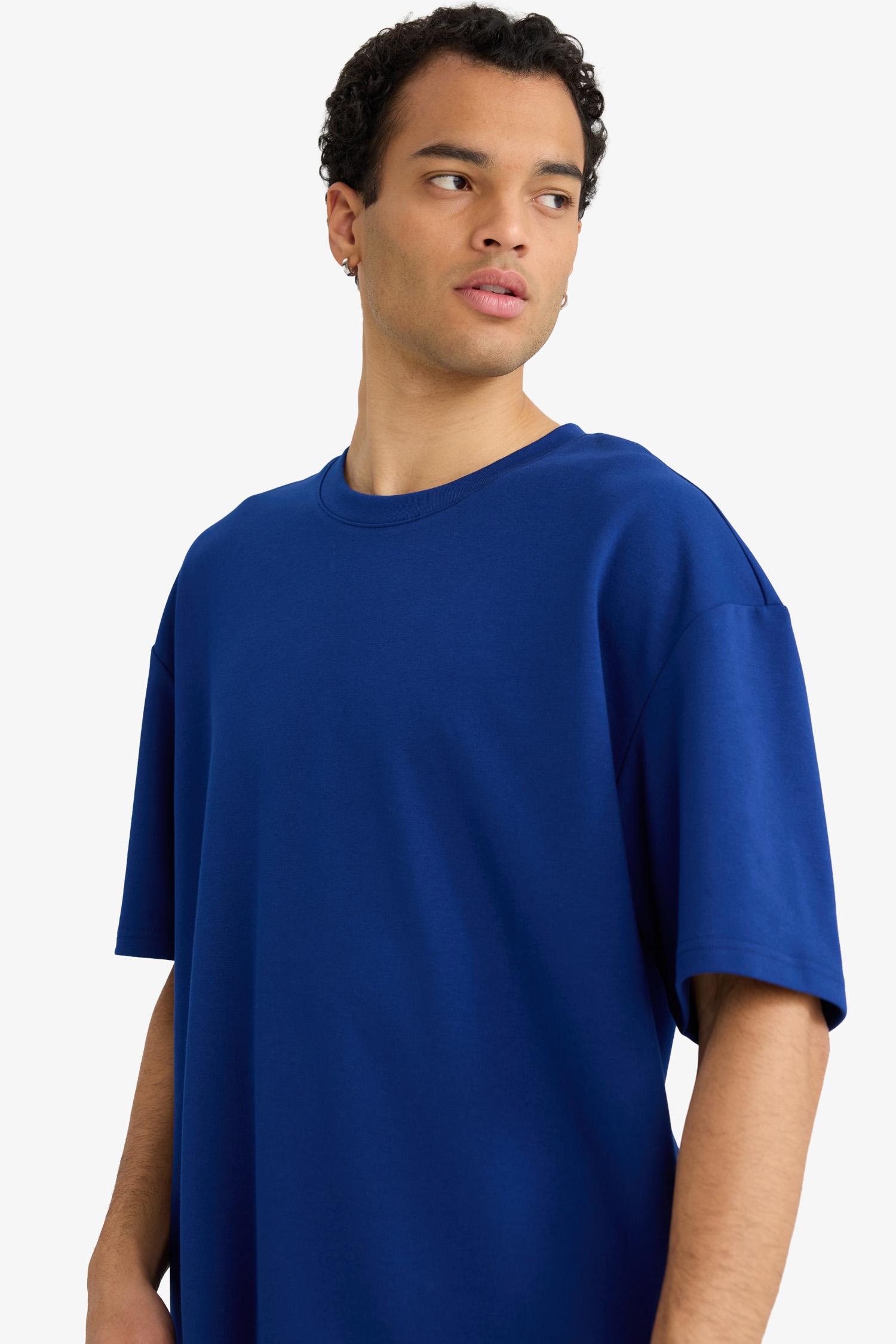 DeFacto Kırışmaz Oversize Pamuklu Tişört görsel 4