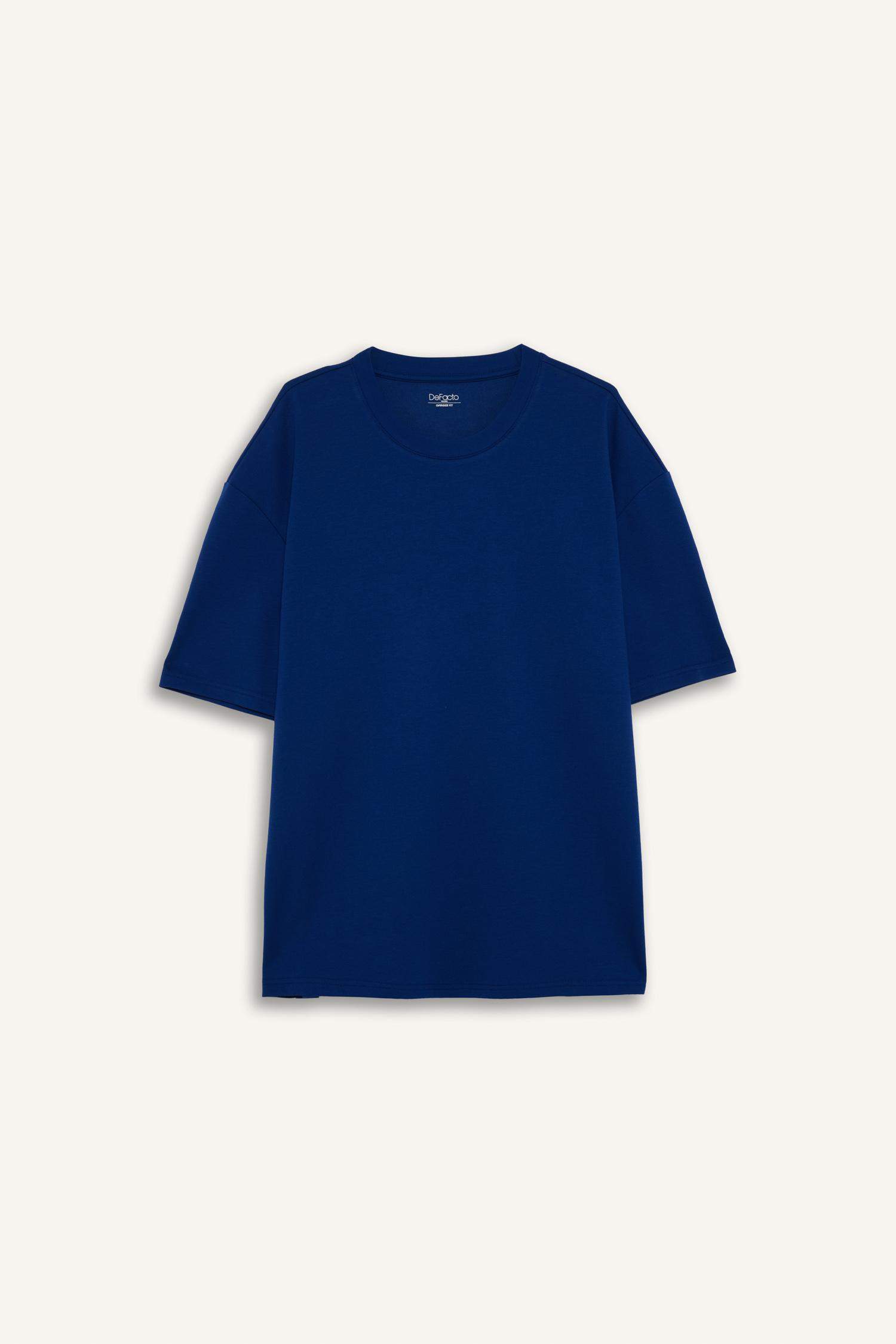 Oversize Fit Crew Neck Short Sleeve T-Shirt