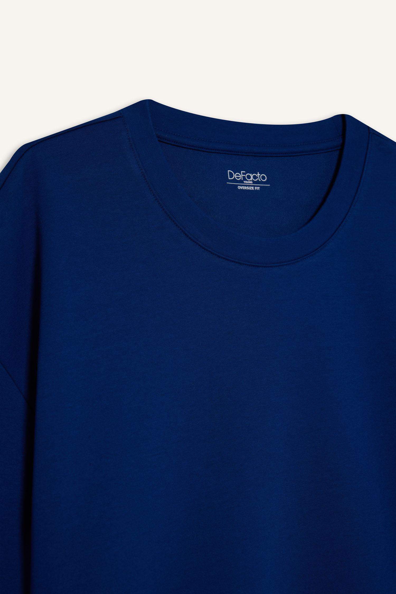 Oversize Fit Crew Neck Short Sleeve T-Shirt