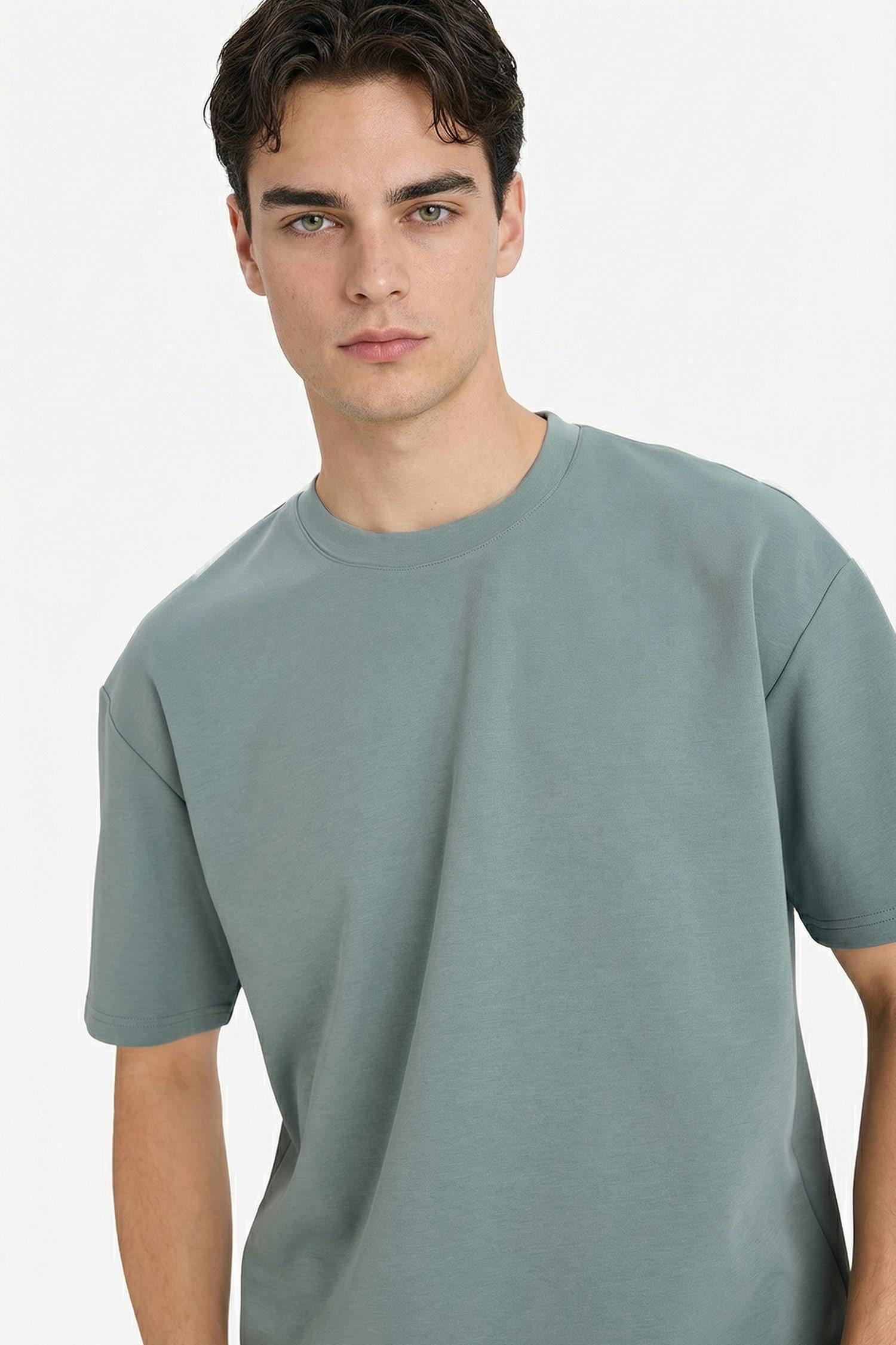 DeFacto Kırışmaz Oversize Pamuklu Tişört görsel 4