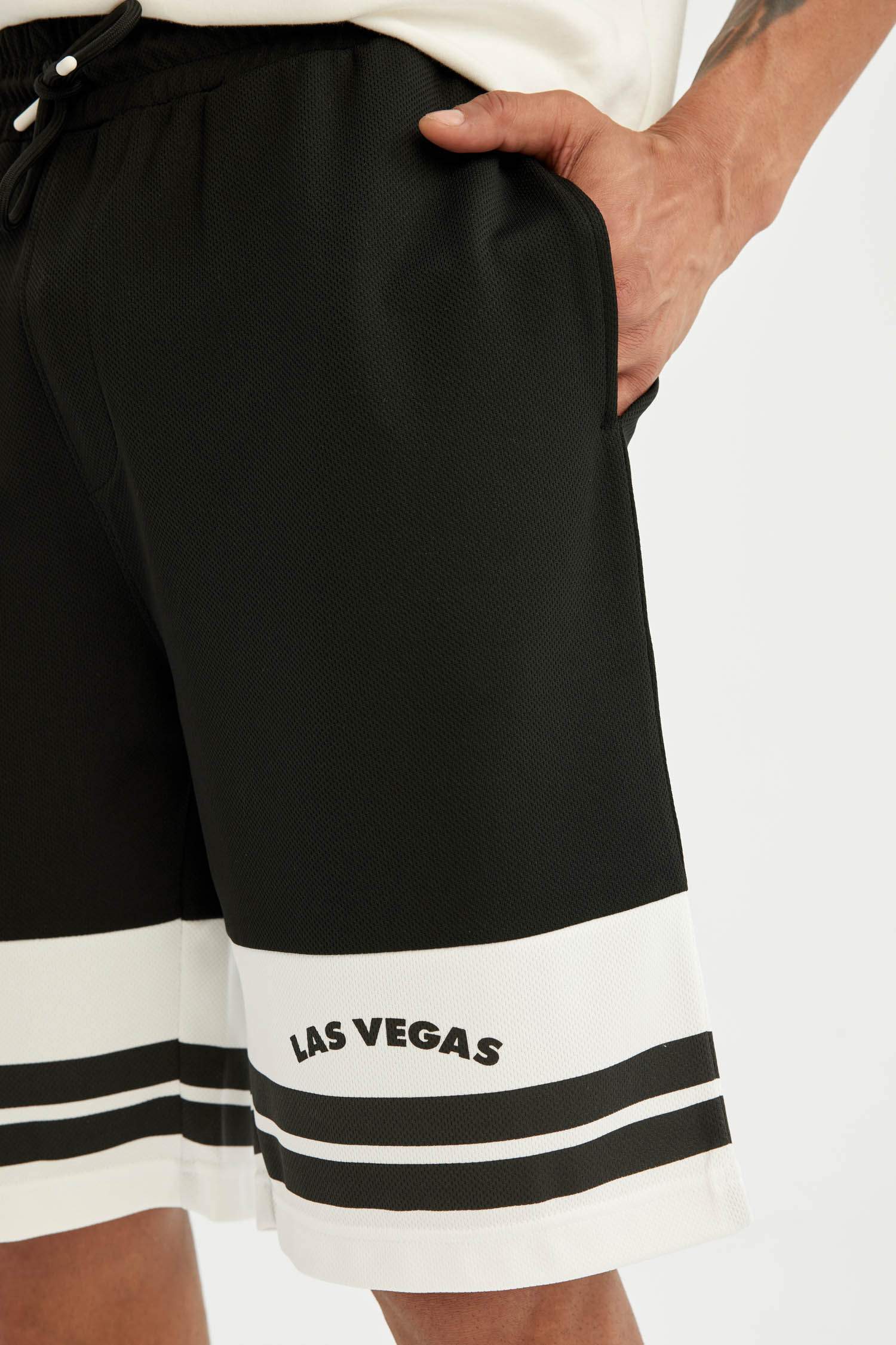 DeFactoFit NFL Las Vegas Raiders Standart Fit Kısa Paça Ağır Kumaş Şort