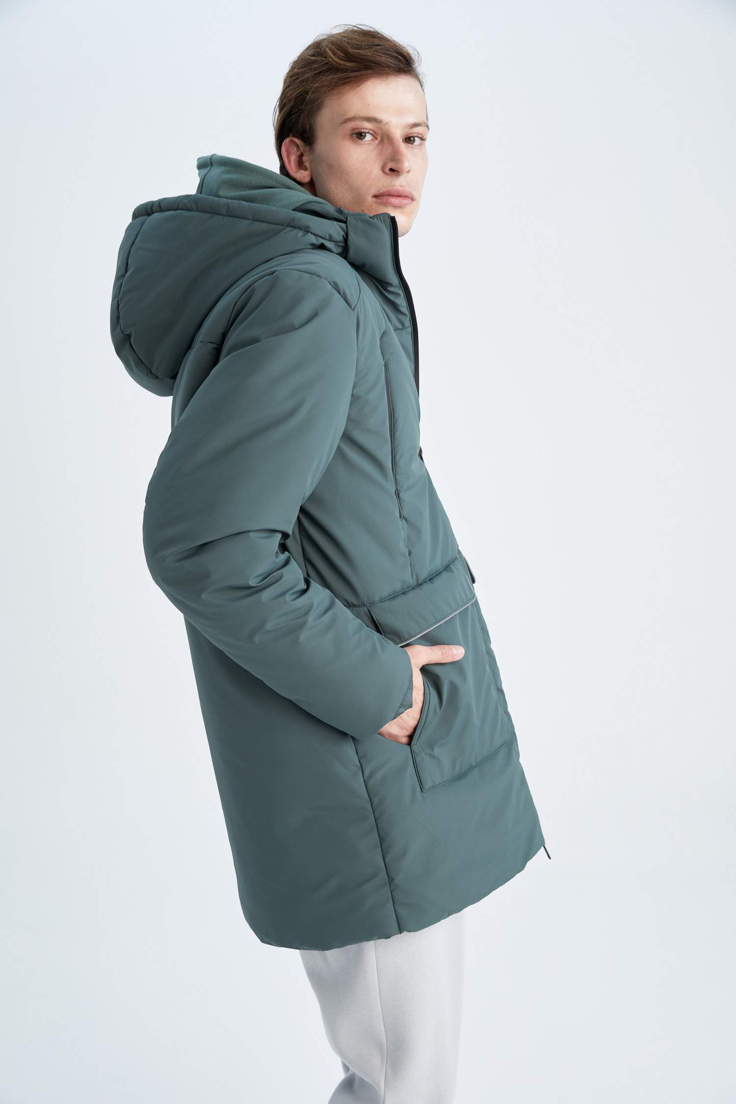 Su Geçirmez Rüzgar Geçirmez Kapüşonlu Suni Kürklü Mont