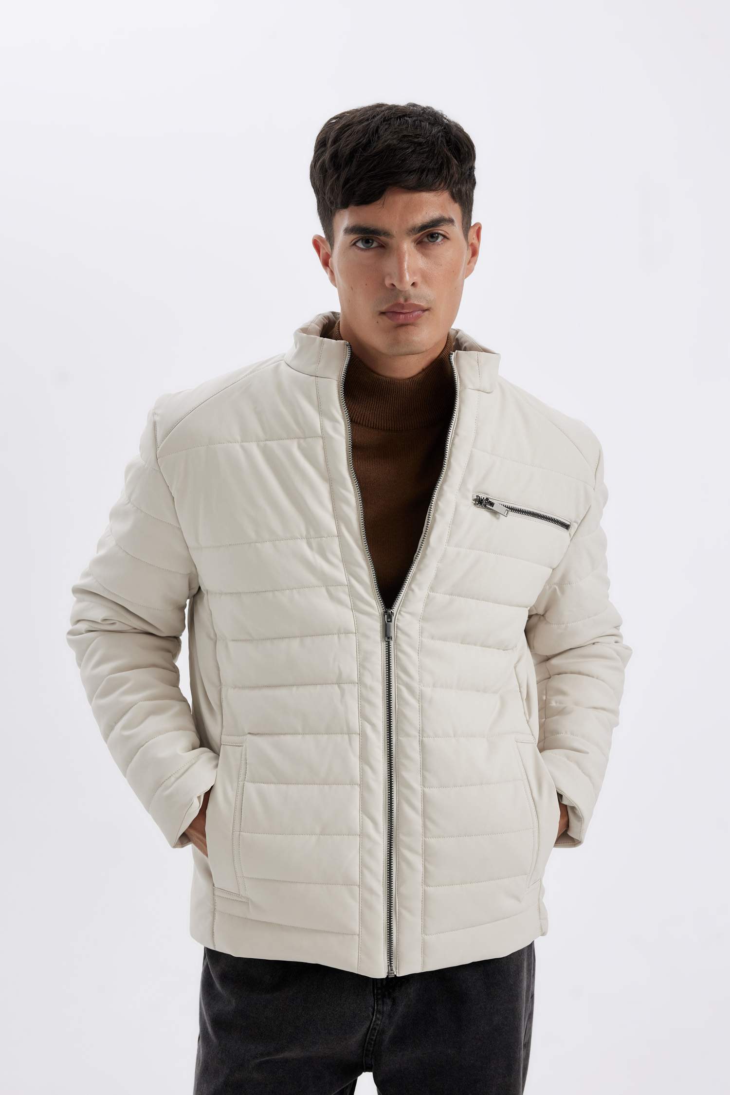 Su İtici Slim Fit Dar Kesim Dik Yaka Fermuarlı İç Cepli Suni Deri Ceket Mont