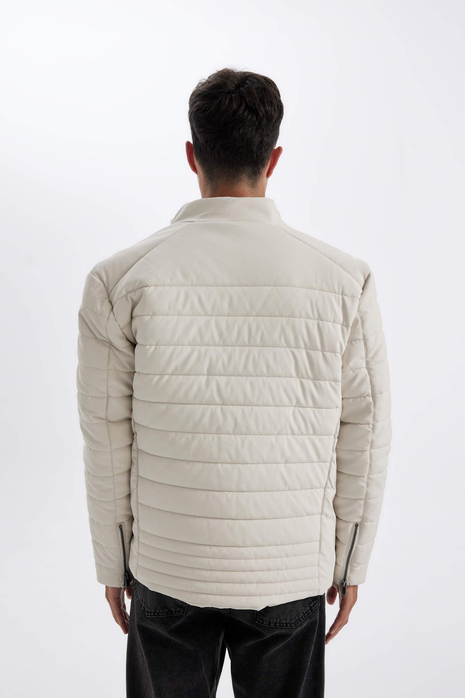 Su İtici Slim Fit Dar Kesim Dik Yaka Fermuarlı İç Cepli Suni Deri Ceket Mont