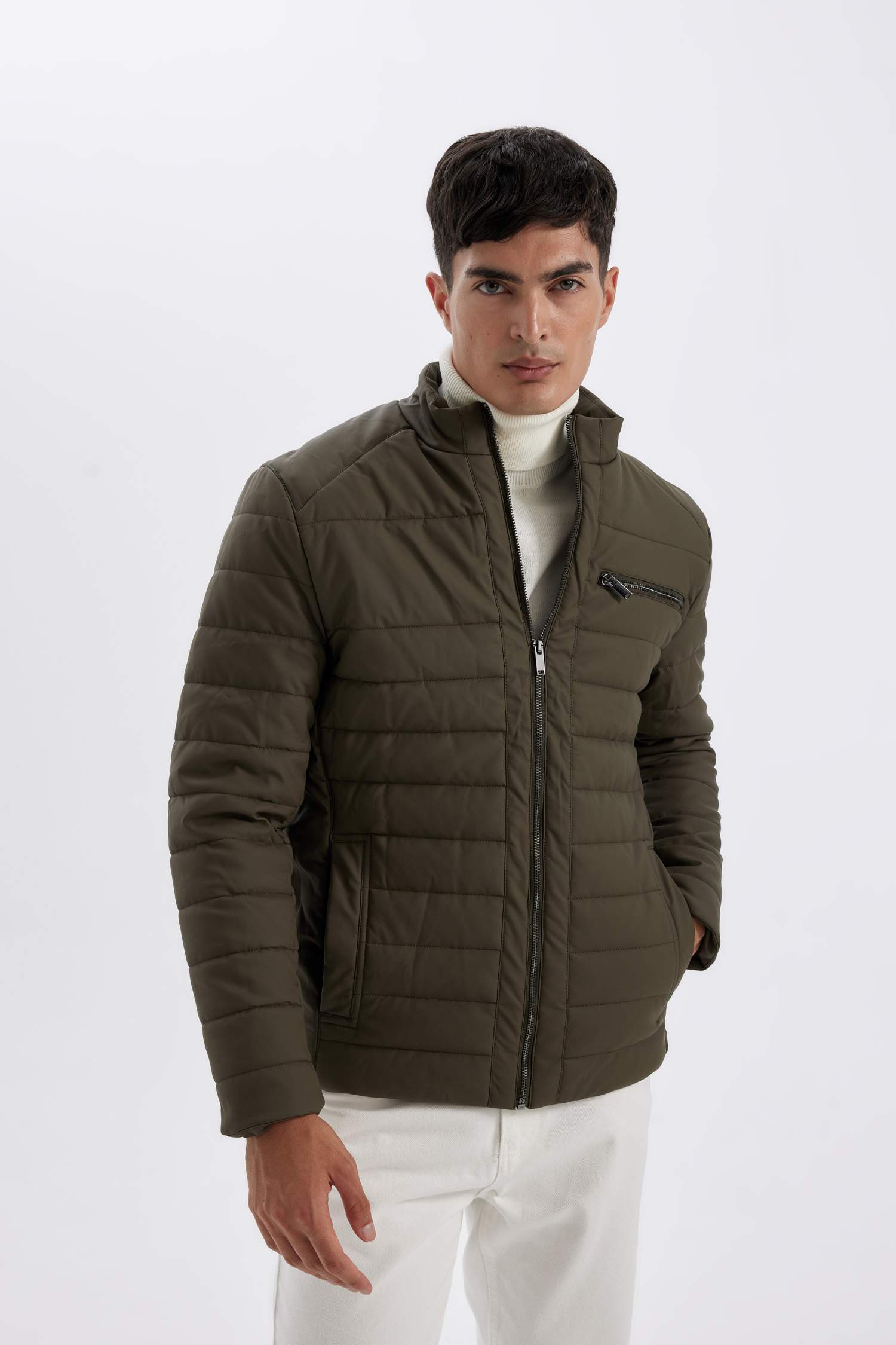 Su İtici Slim Fit Dar Kesim Dik Yaka Fermuarlı İç Cepli Suni Deri Ceket Mont