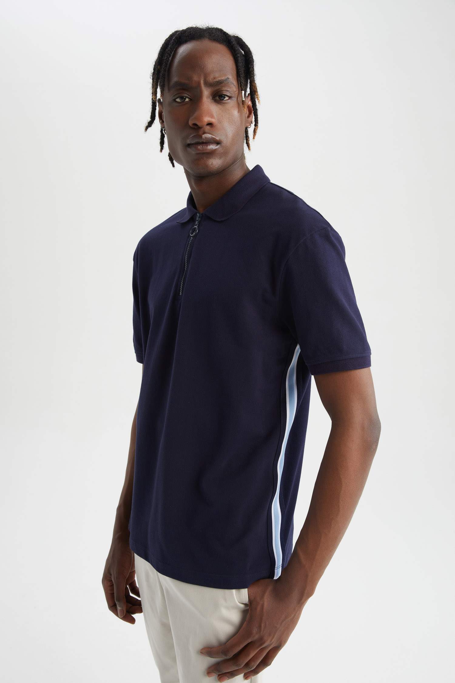 Футболка поло свободного кроя